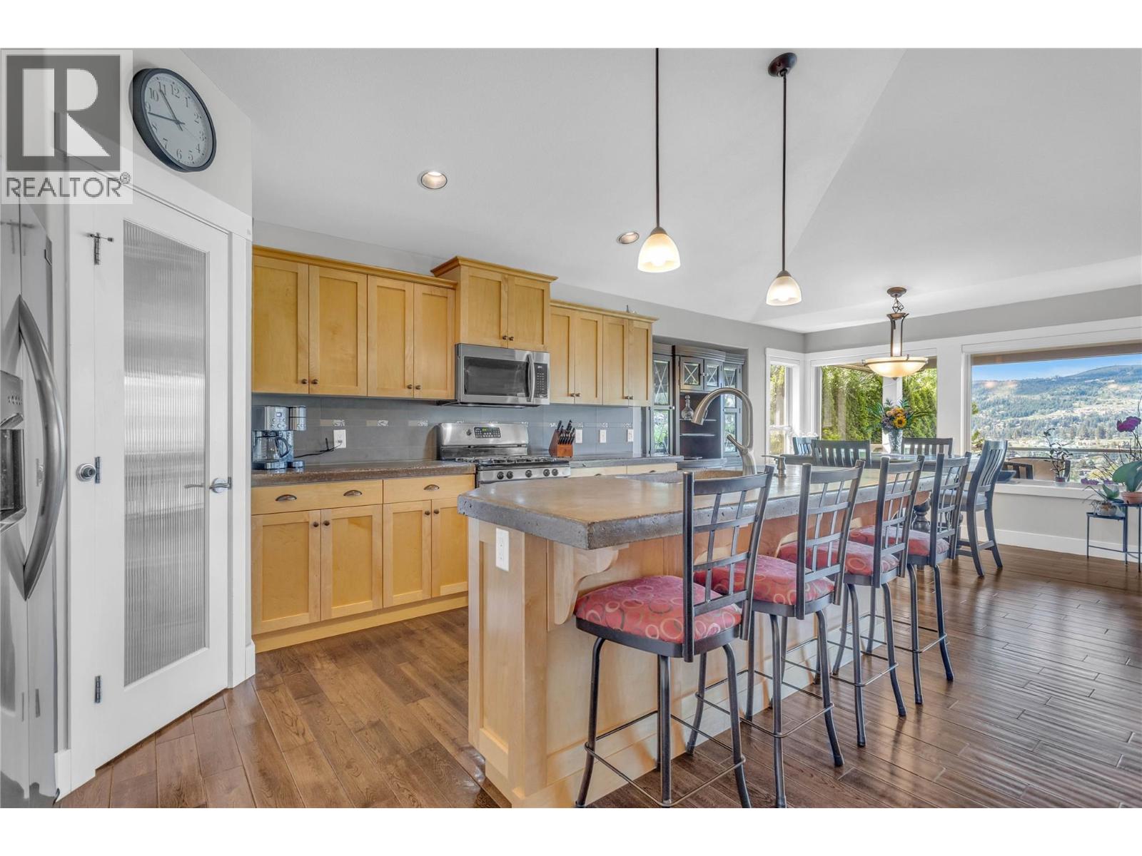 2493 Ironridge Road