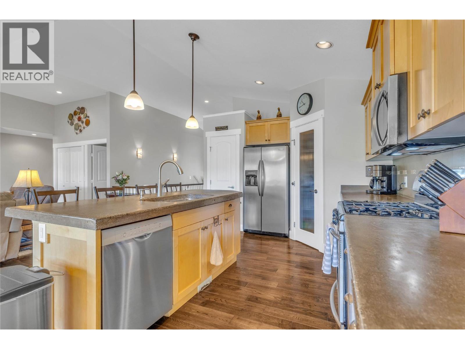 2493 Ironridge Road