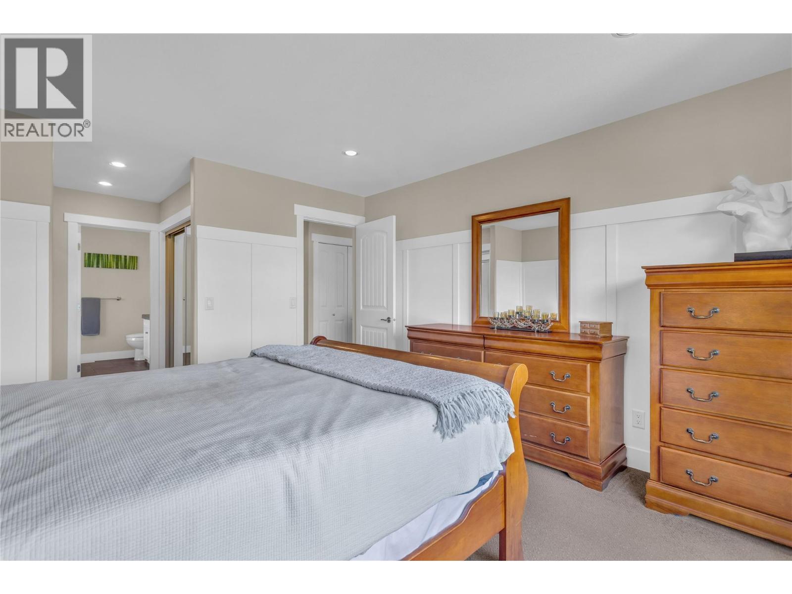 2493 Ironridge Road