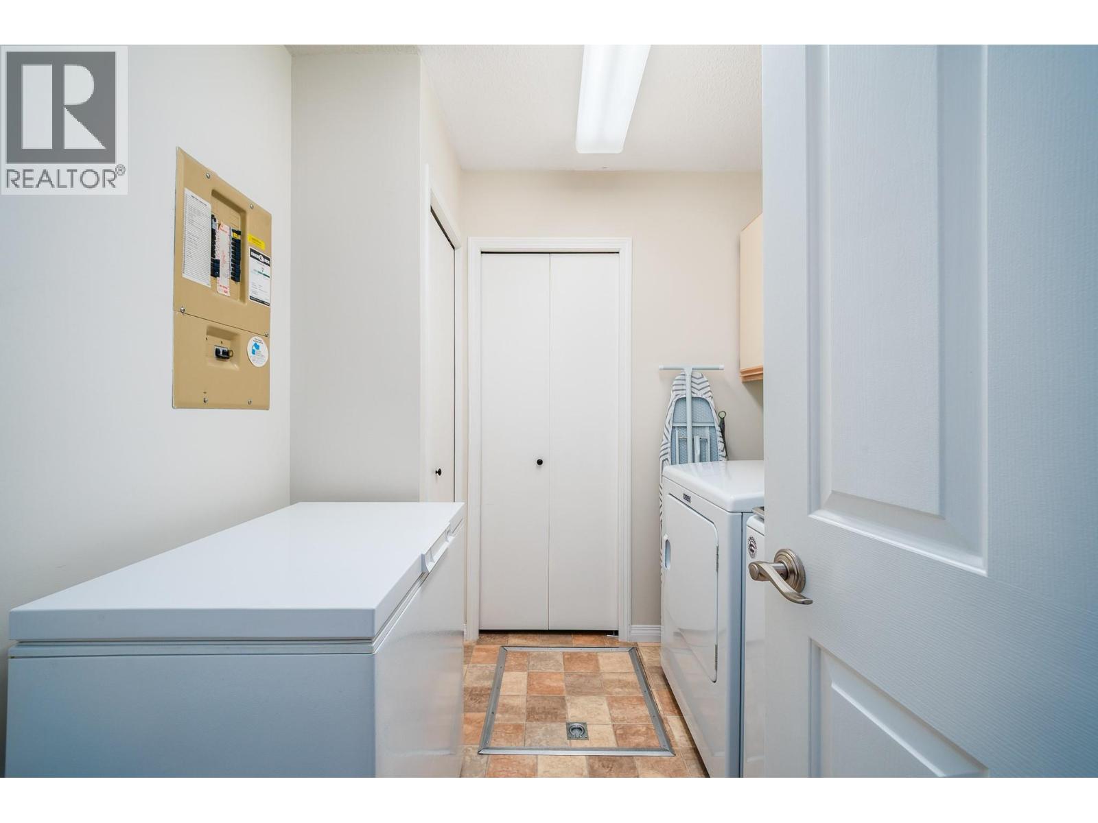 1020 Lanfranco Road Unit# 4