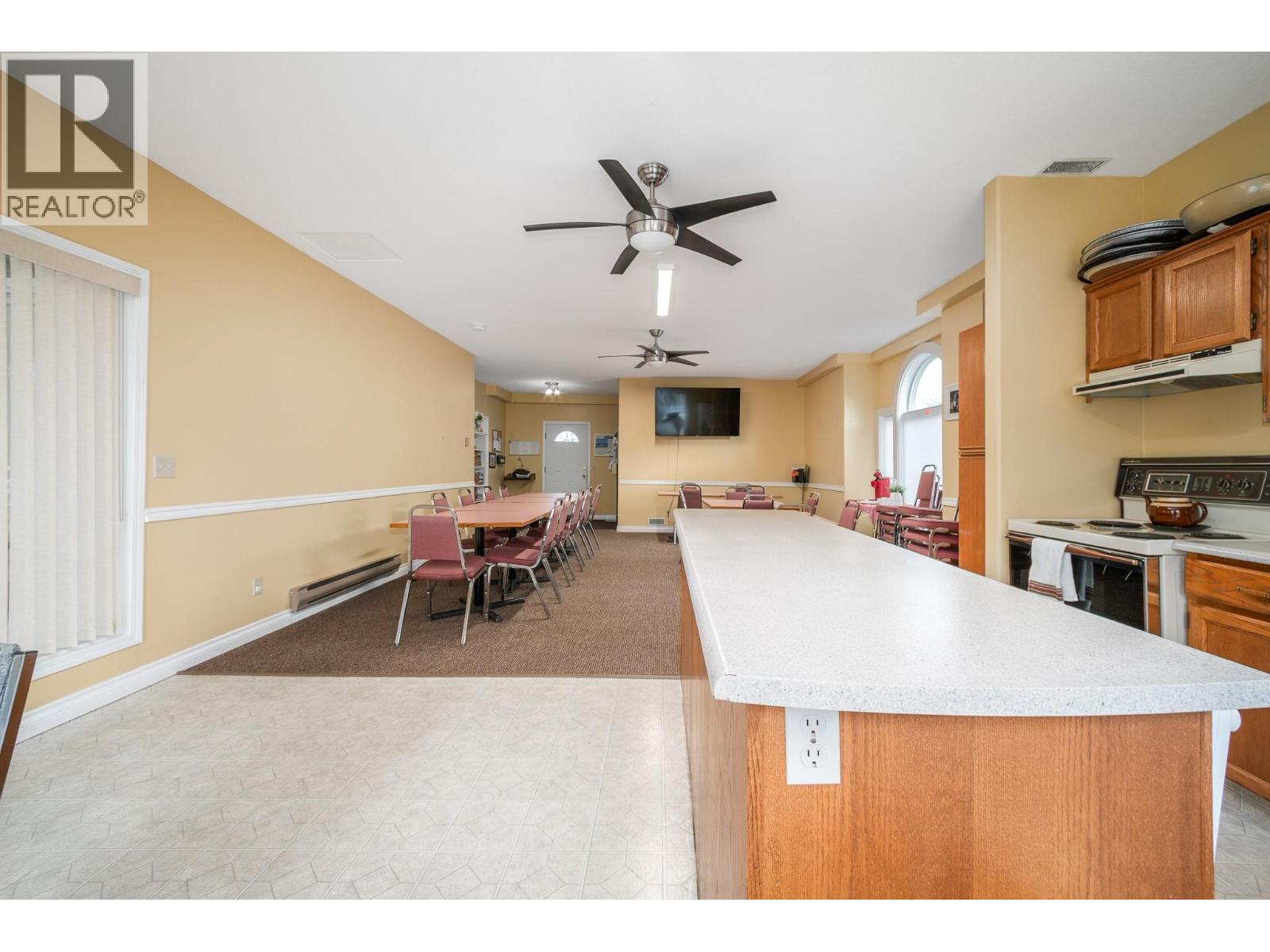 1020 Lanfranco Road Unit# 4