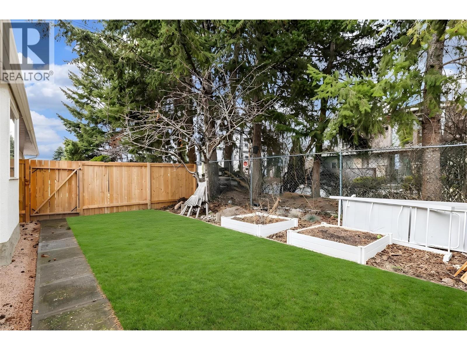 435 Eldorado Road