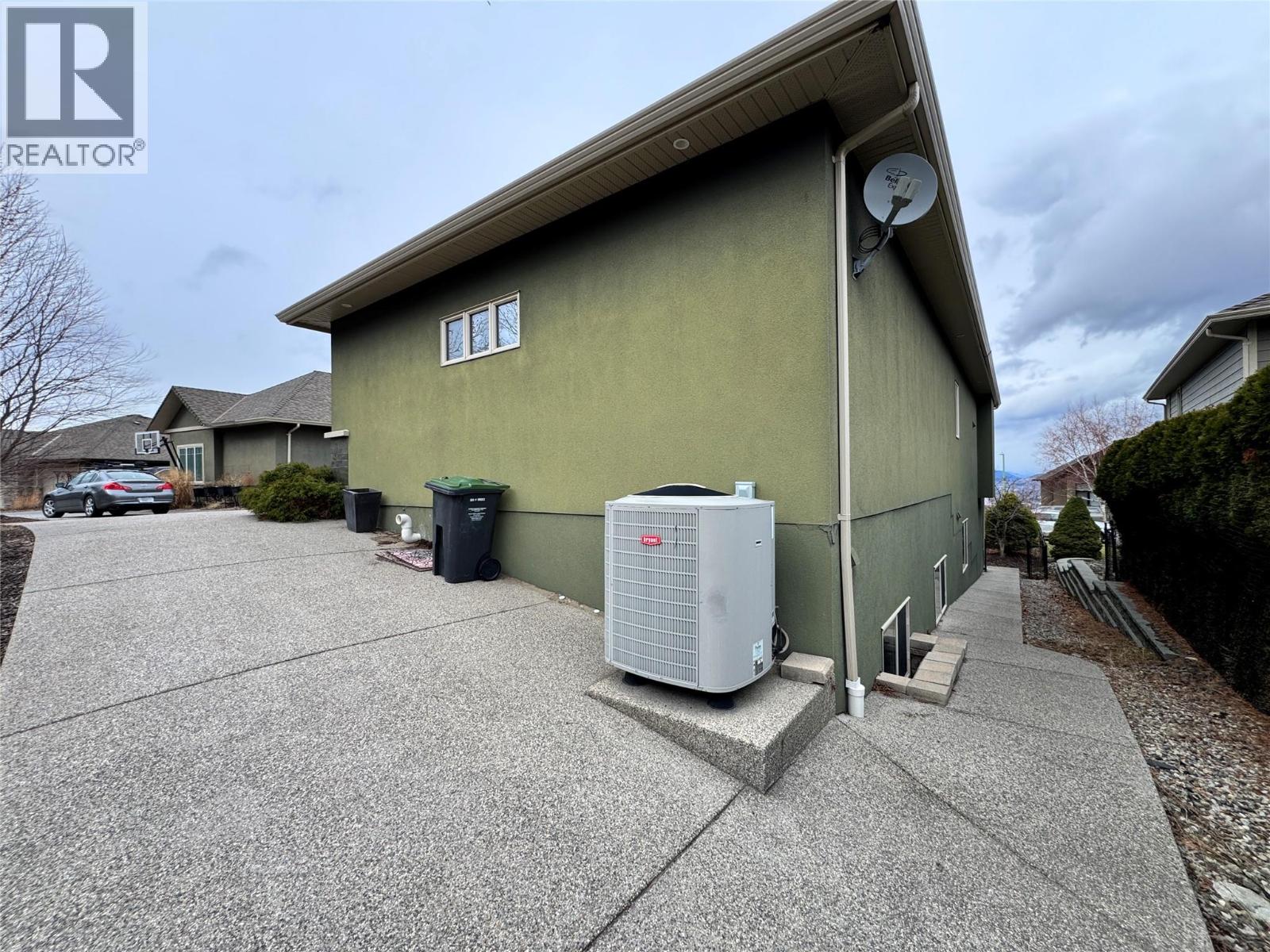 742 Crozier Avenue
