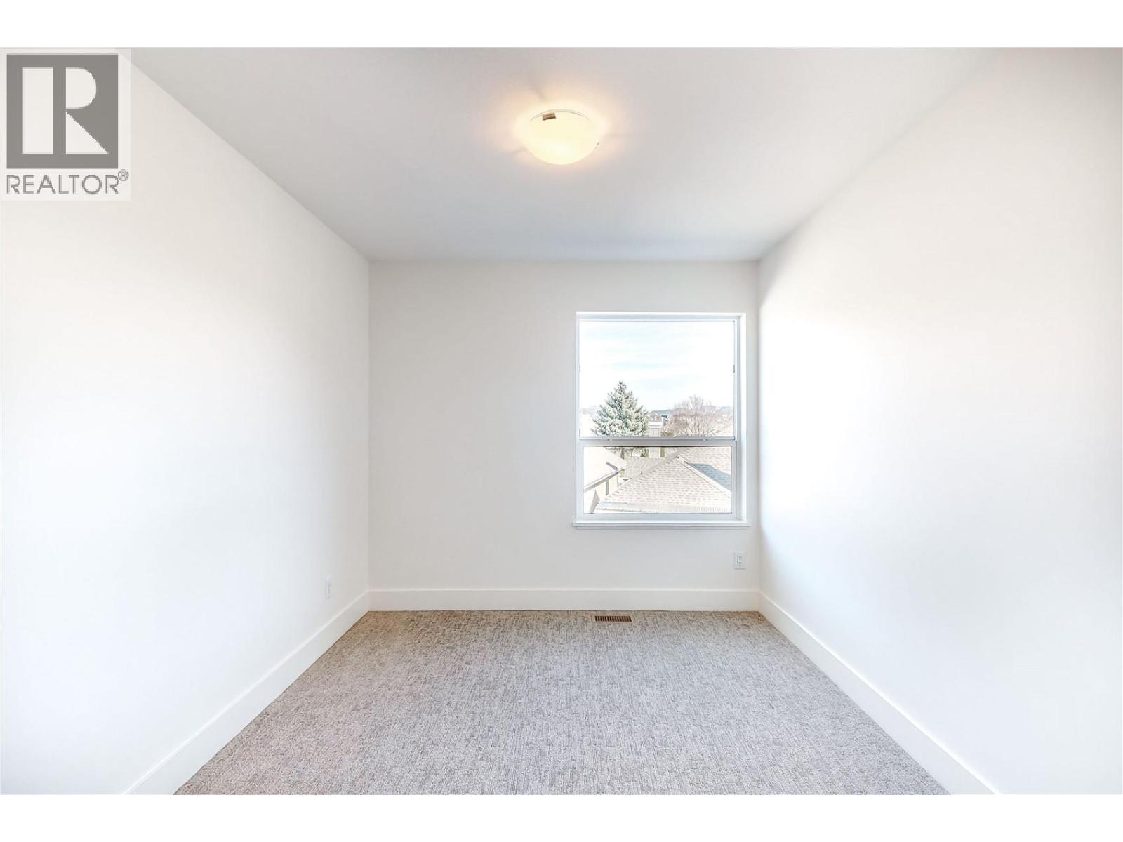 720 Valley Road Unit# 43