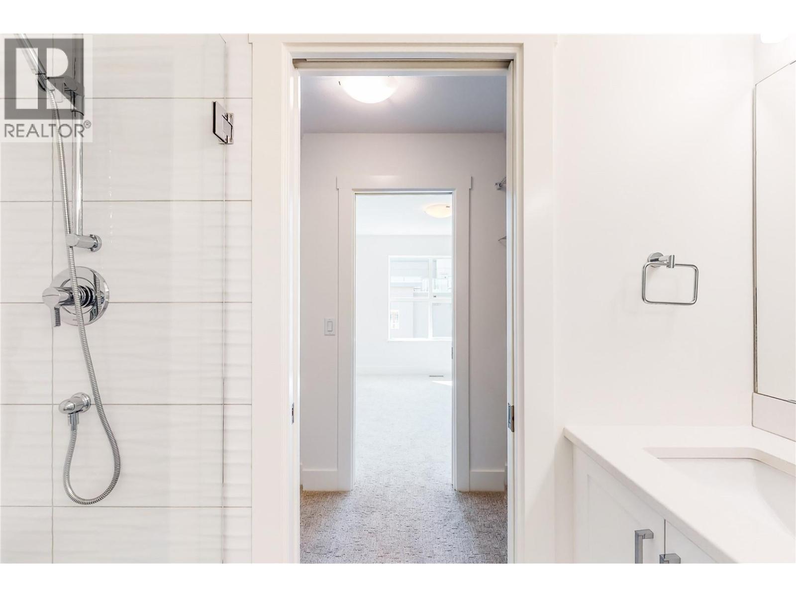720 Valley Road Unit# 43