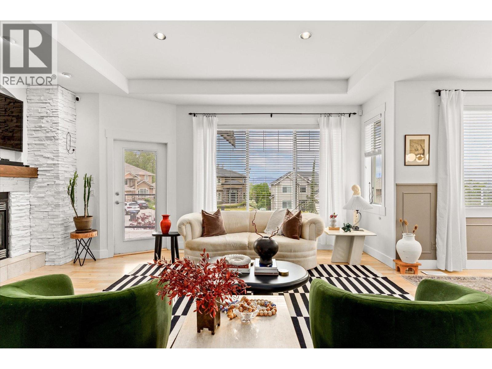 5027 France Court