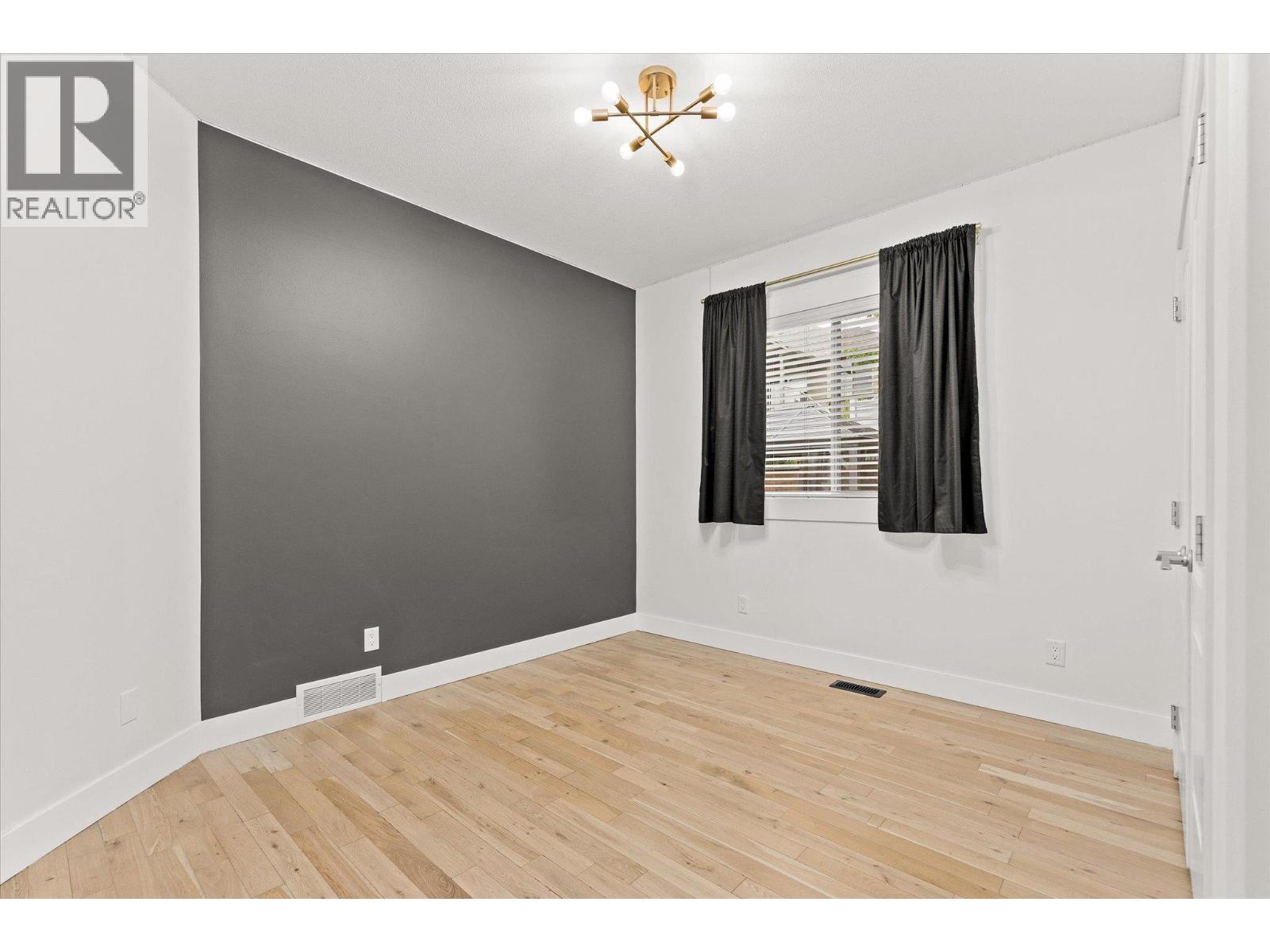 5027 France Court