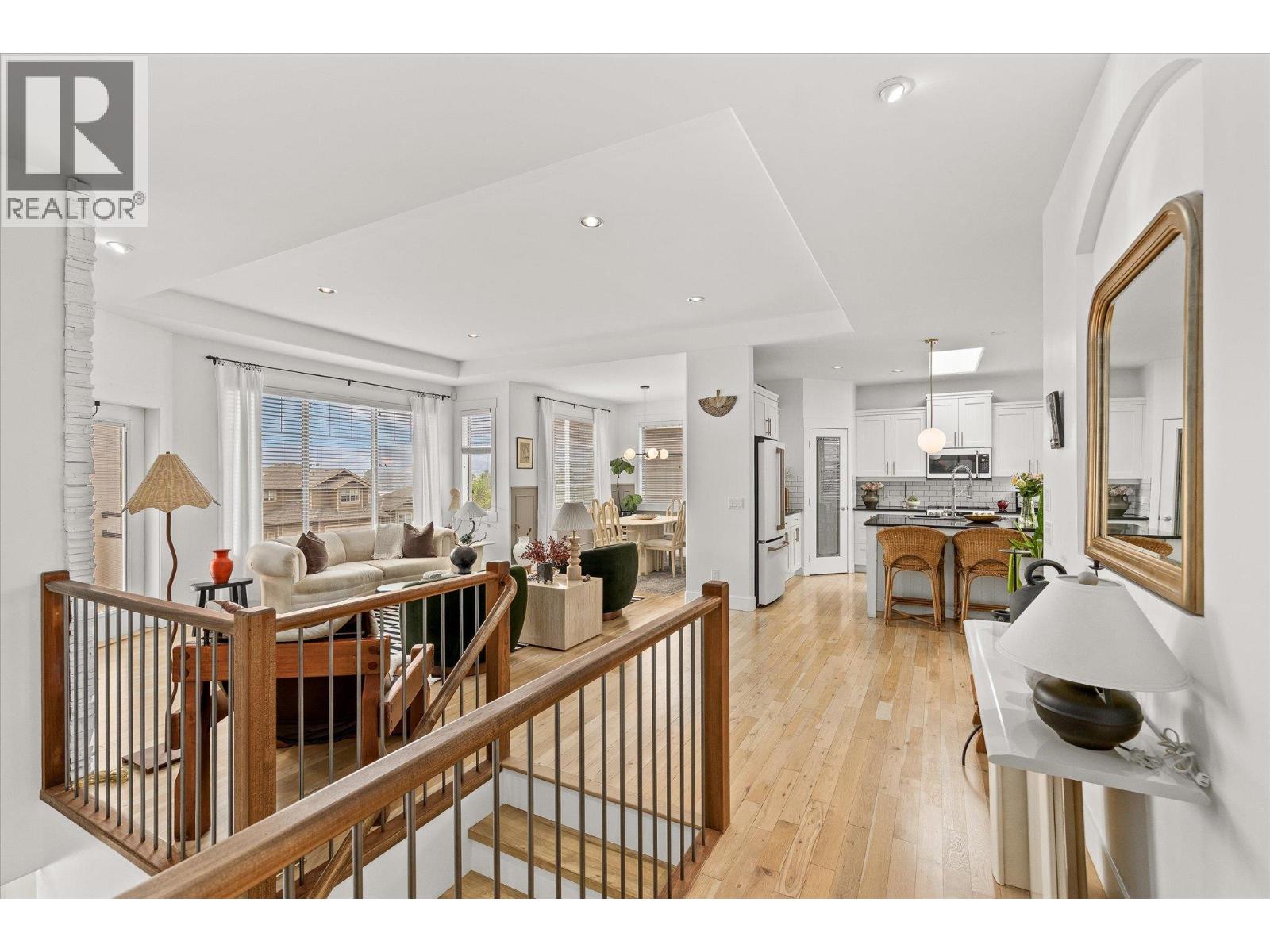5027 France Court