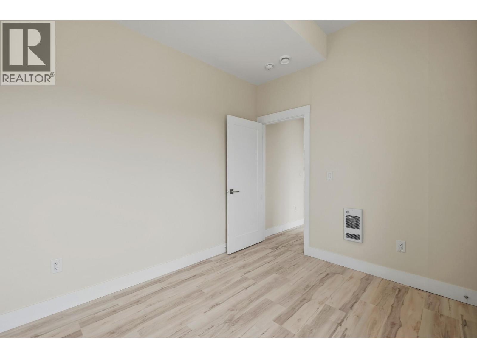 1531 Fairwood Lane