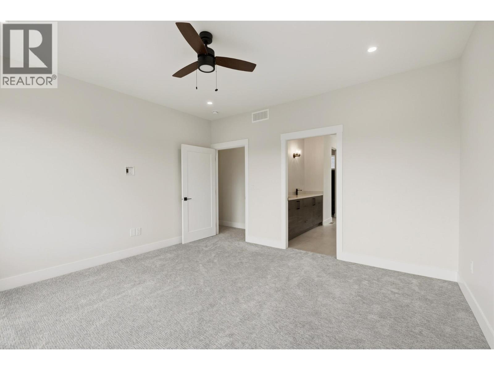 1531 Fairwood Lane