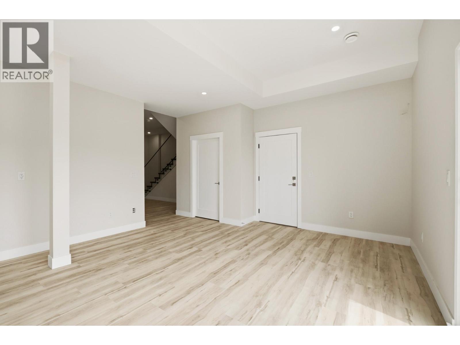 1531 Fairwood Lane