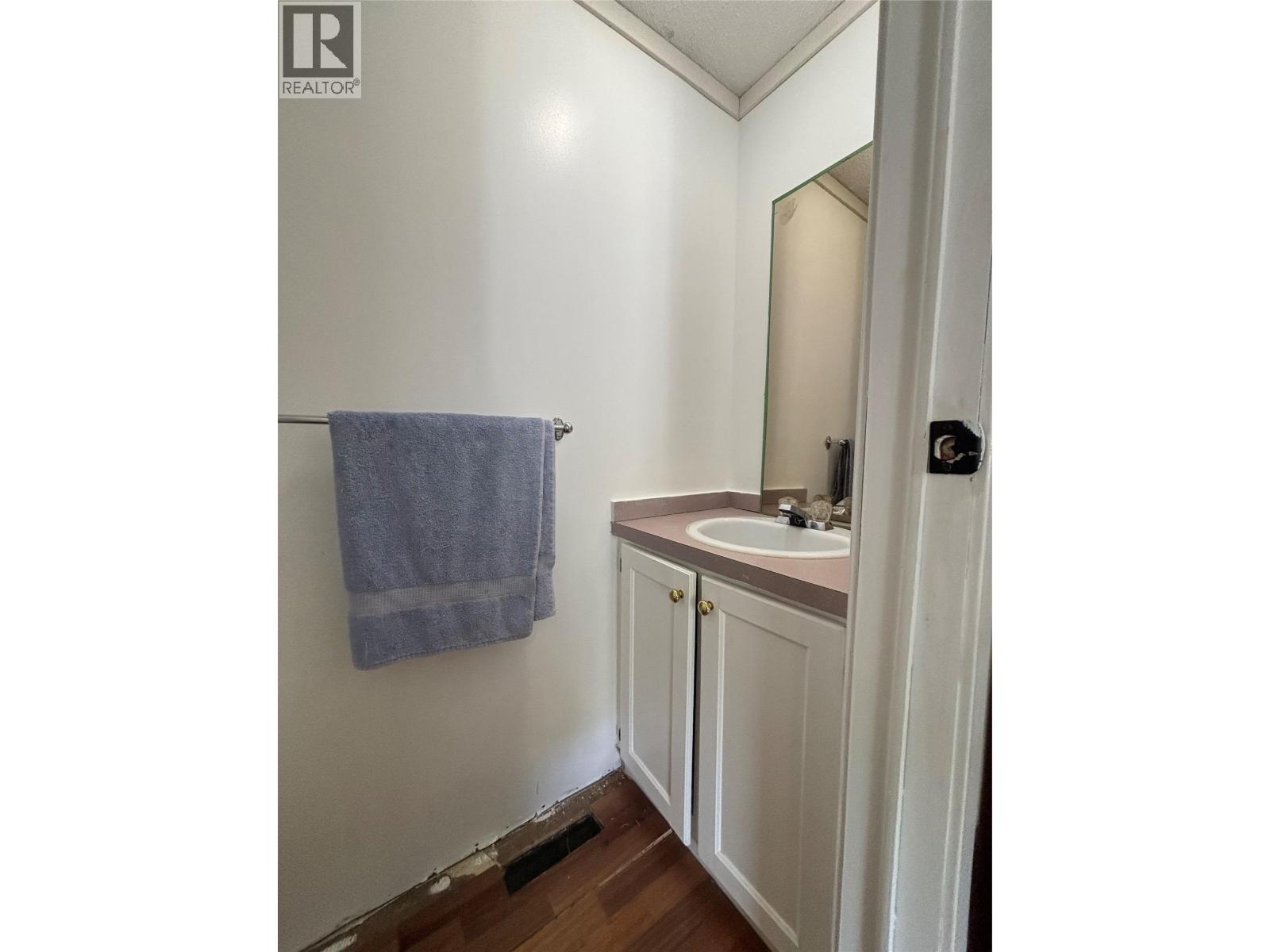 2005 Boucherie Road Unit# 27