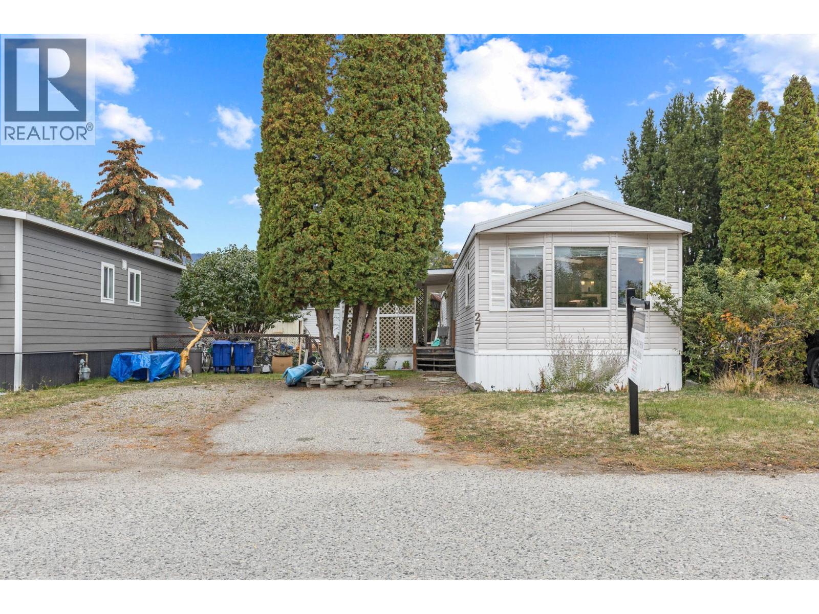 2005 Boucherie Road Unit# 27