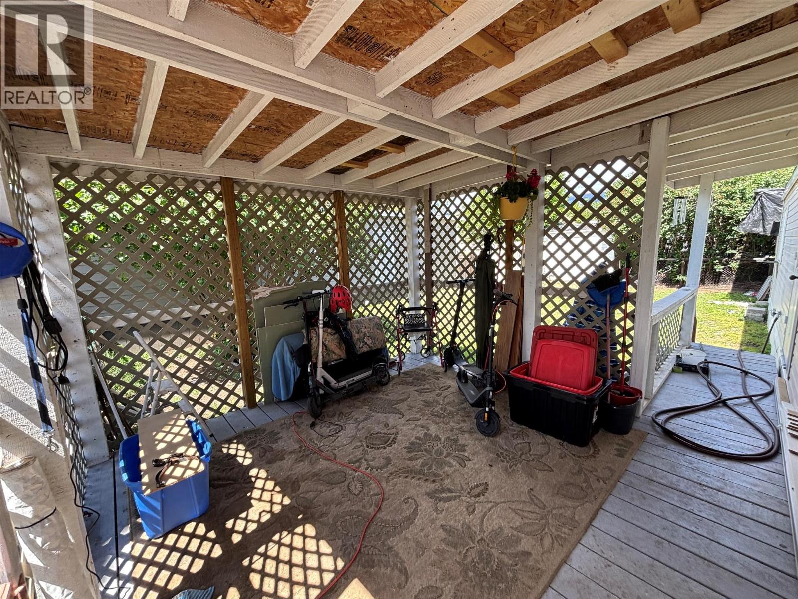 2005 Boucherie Road Unit# 27