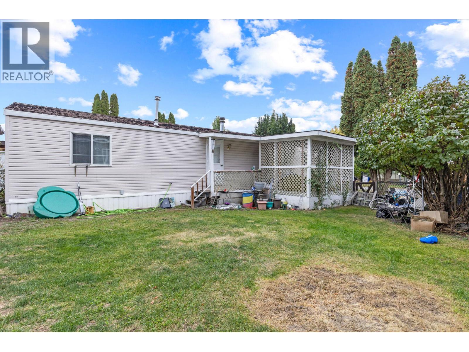 2005 Boucherie Road Unit# 27
