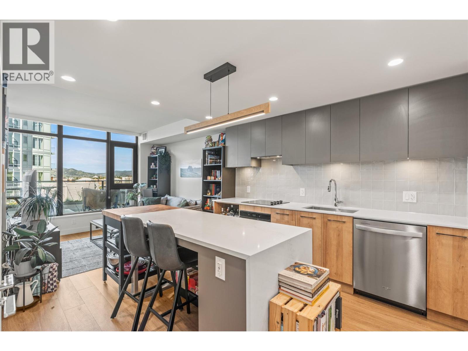 3699 Capozzi Road Unit# 601
