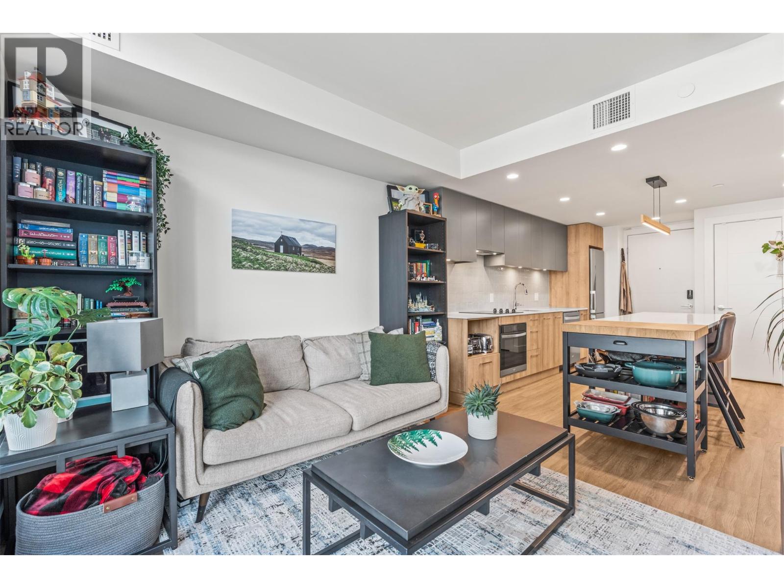 3699 Capozzi Road Unit# 601