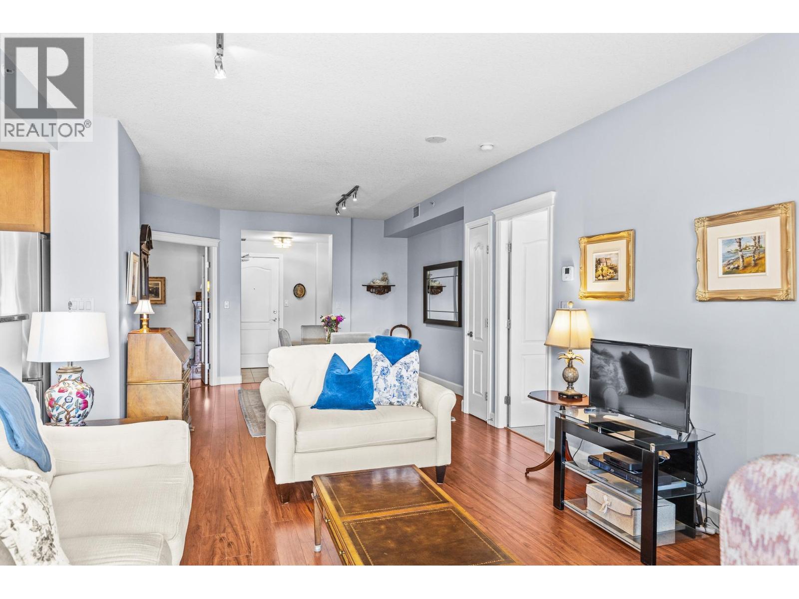 1947 Underhill Street Unit# 502