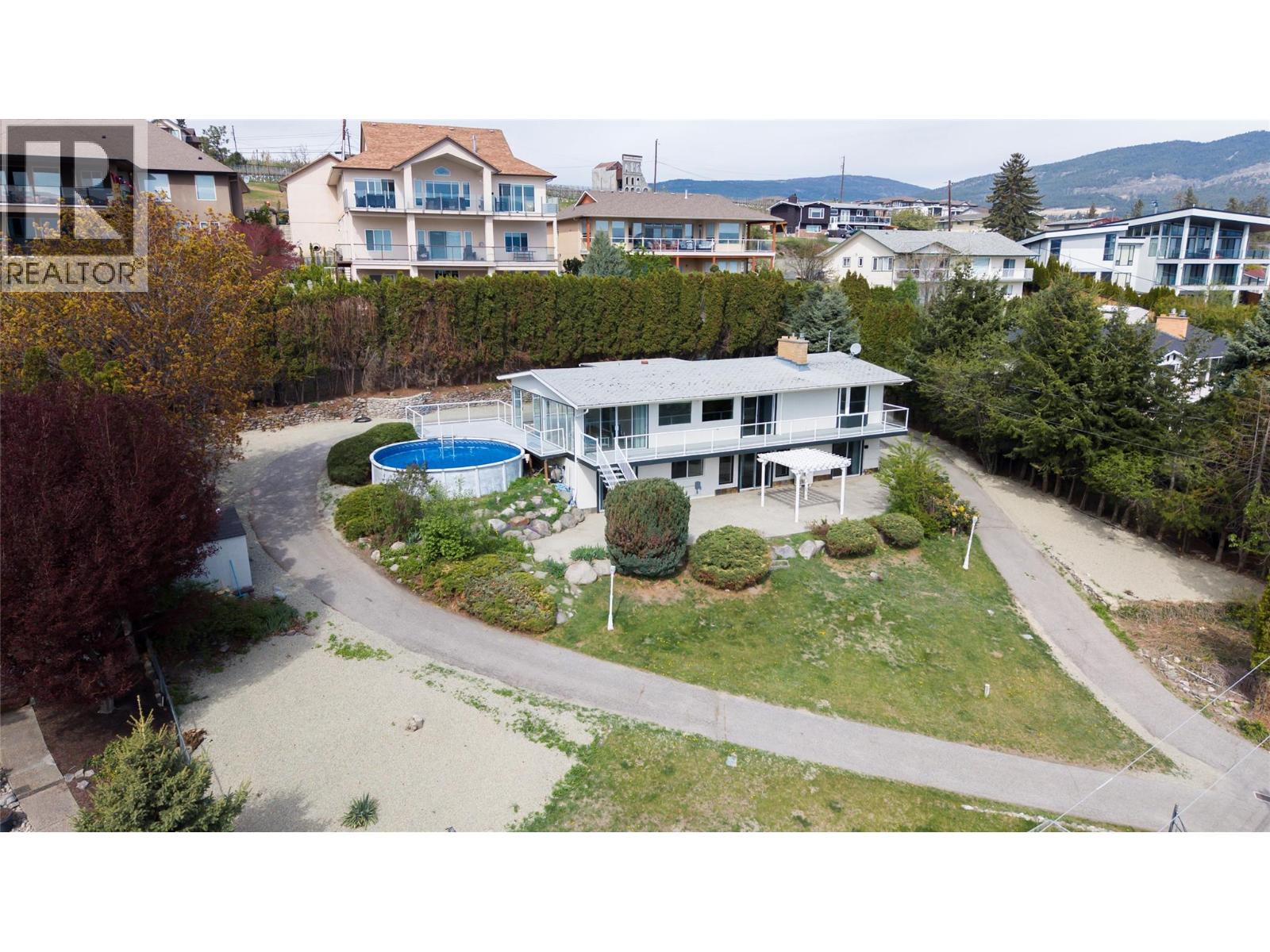 3940 Angus Drive