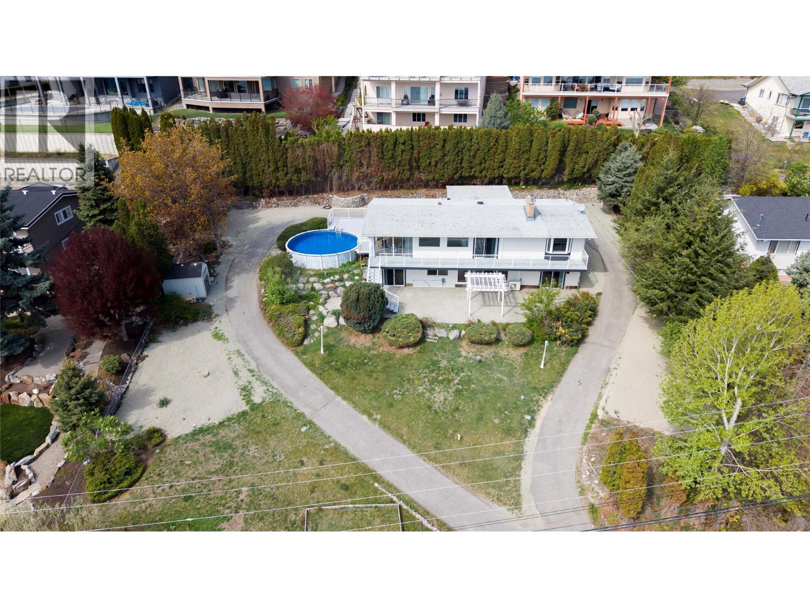 3940 Angus Drive