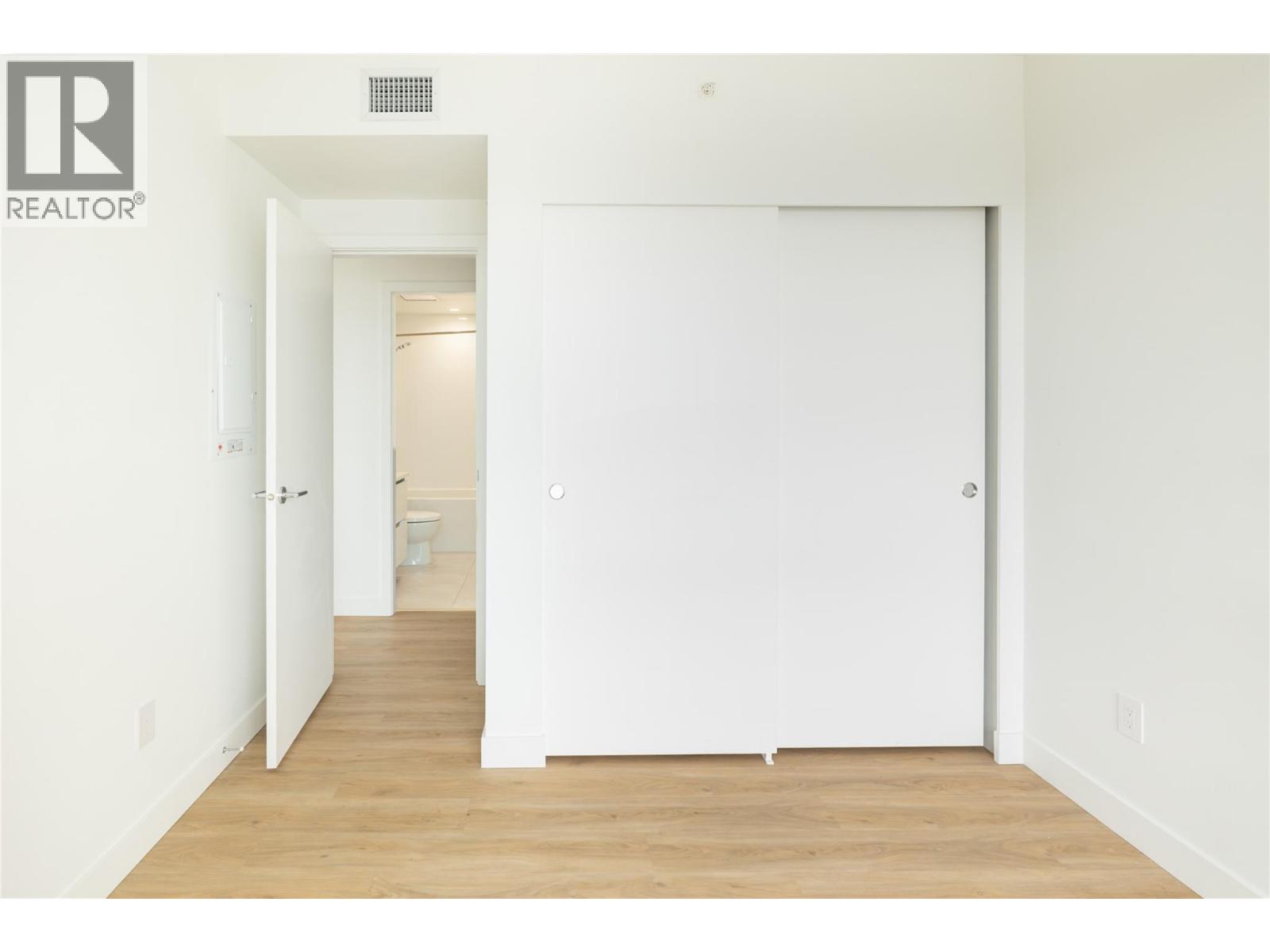 238 Leon Avenue Unit# 1602