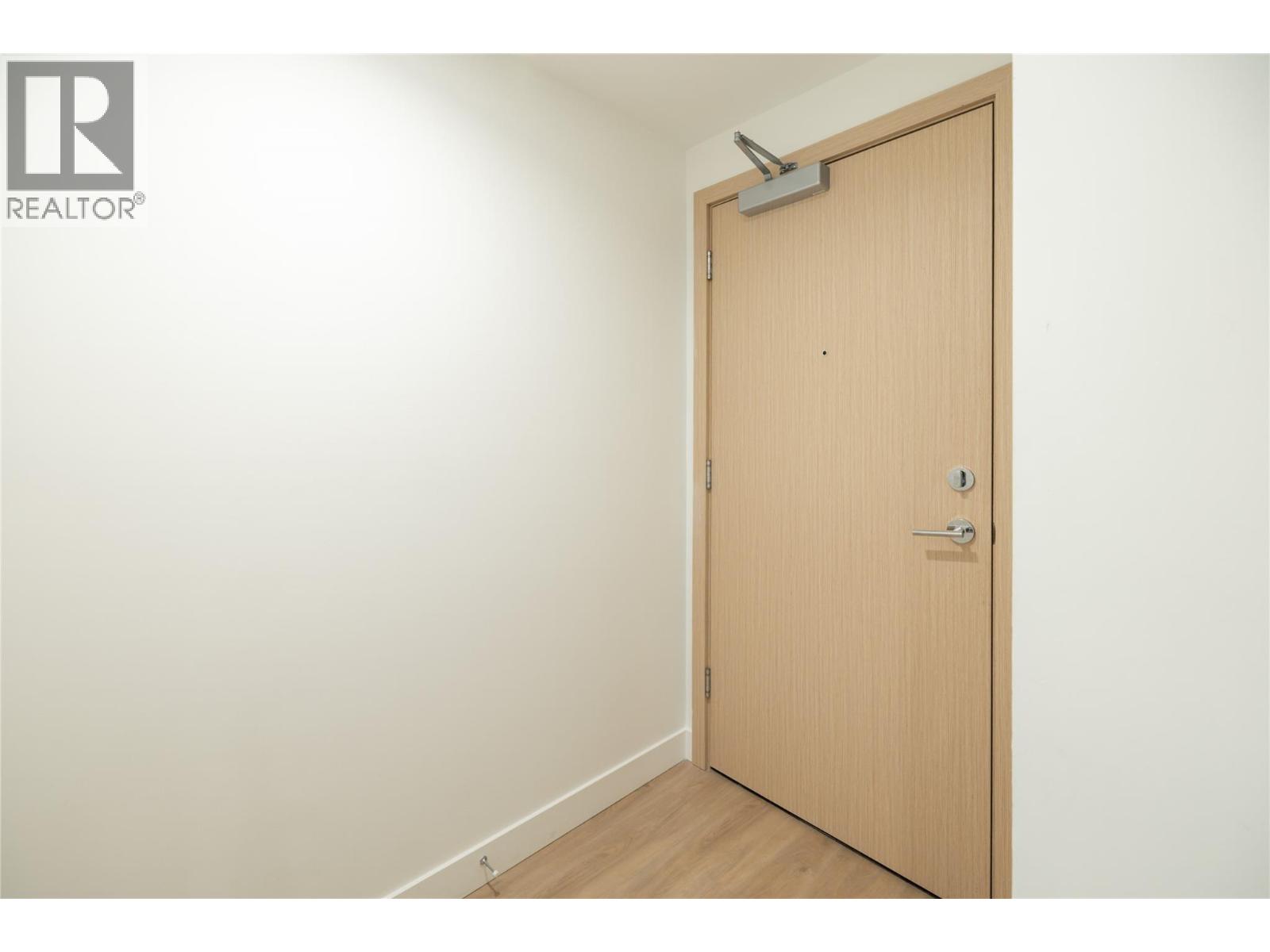 238 Leon Avenue Unit# 1602