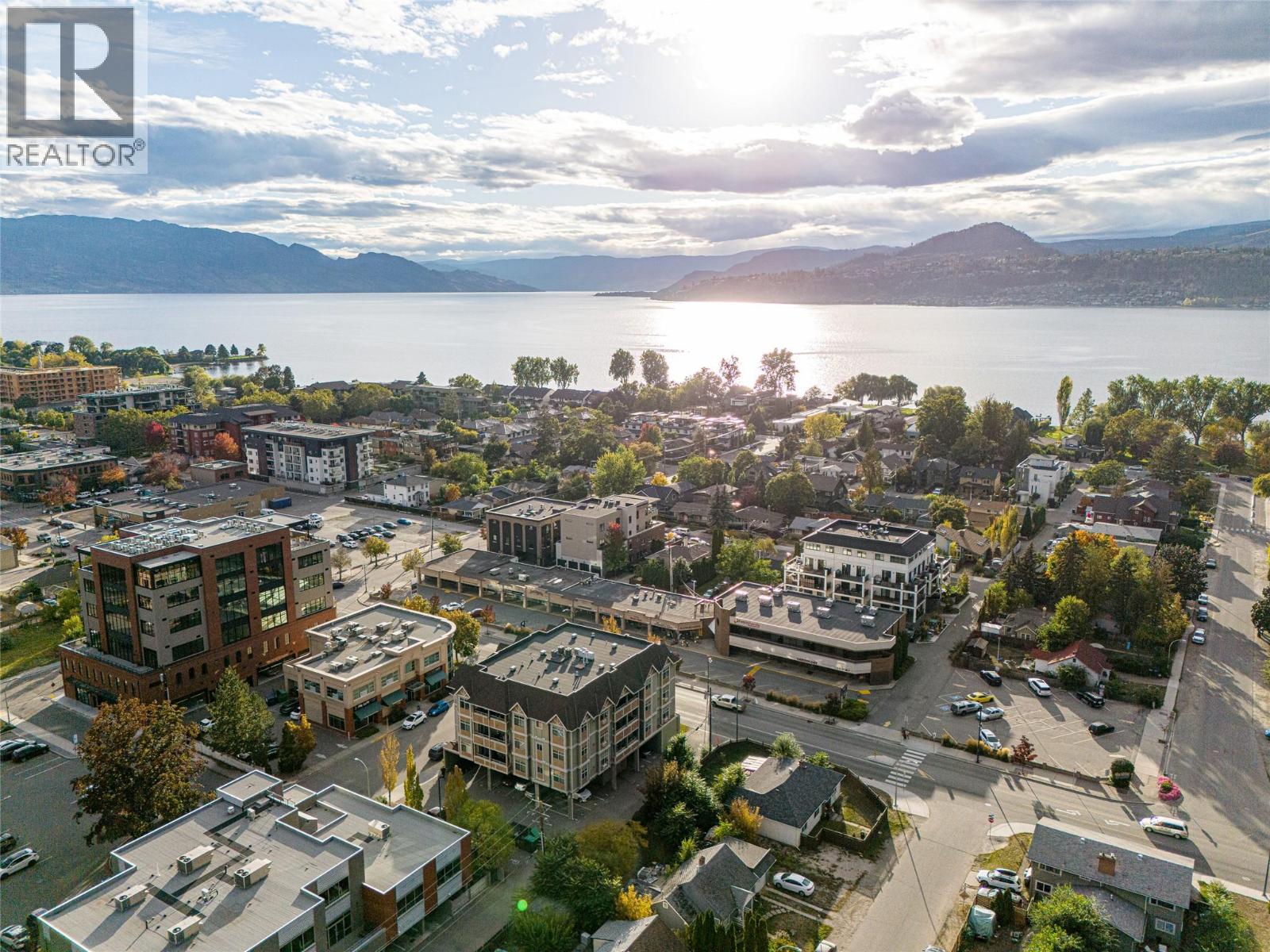 538 McKay Avenue Unit# 401