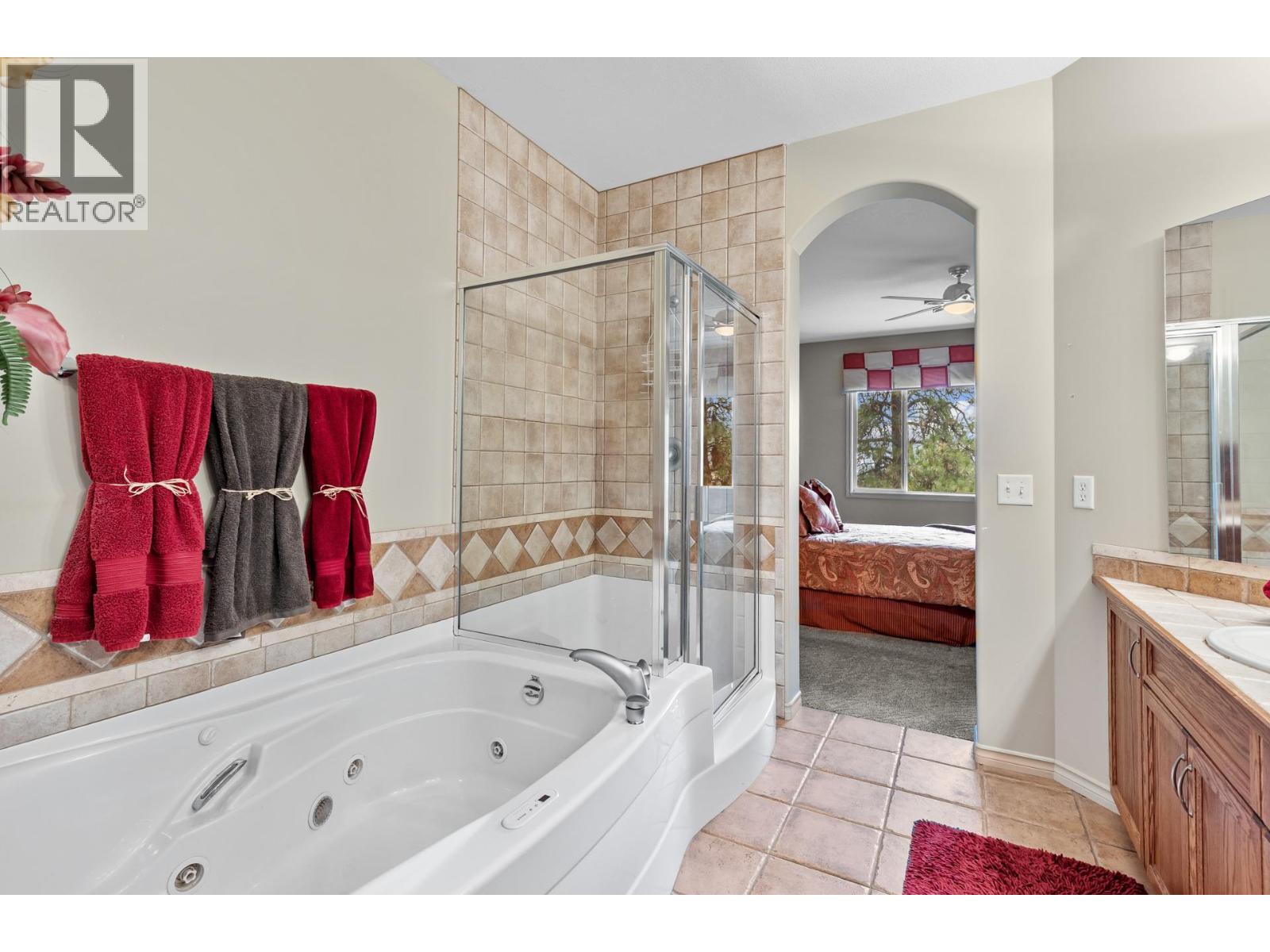 4520 GALLAGHERS Lookout Unit# 2