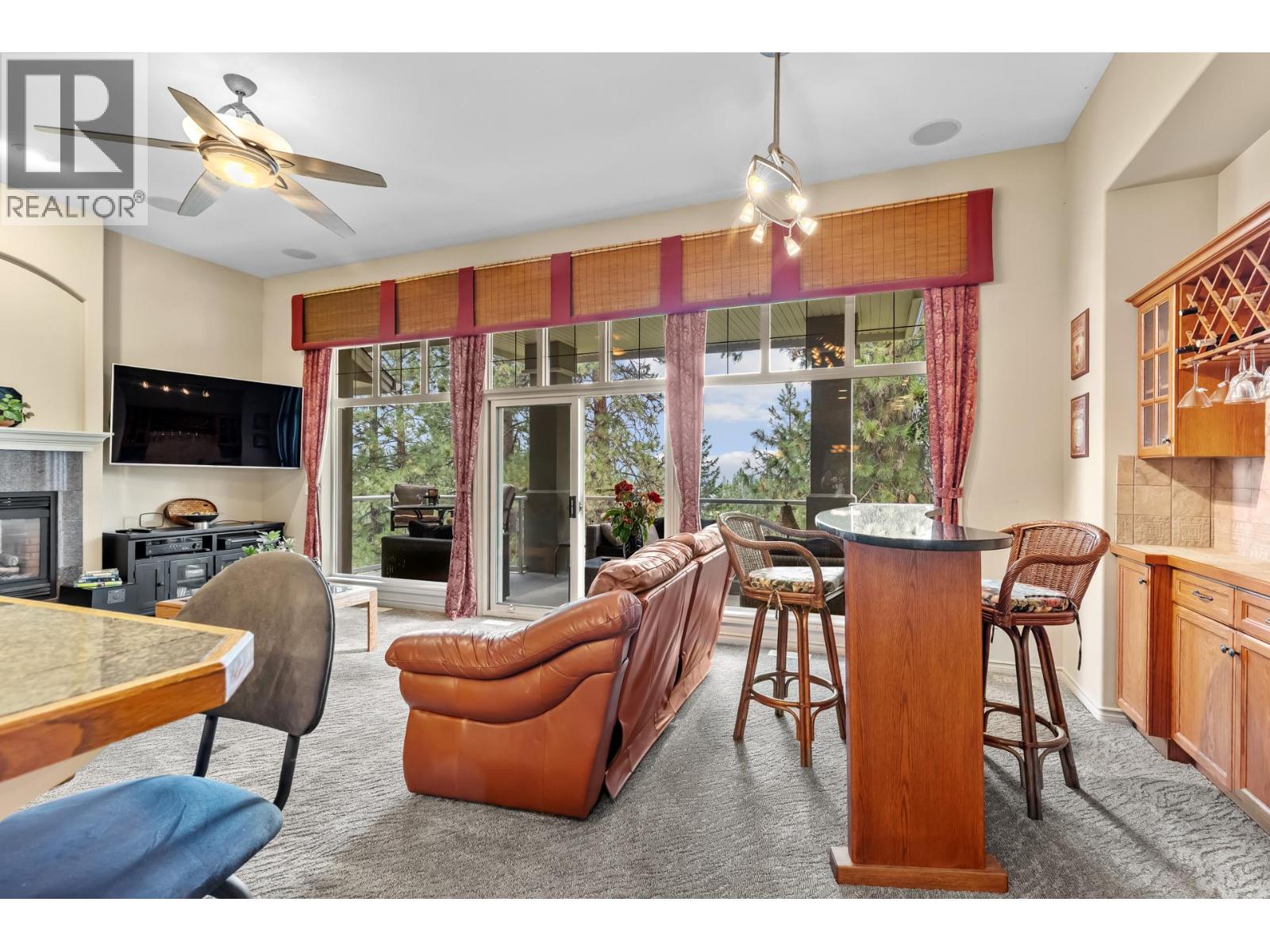 4520 GALLAGHERS Lookout Unit# 2