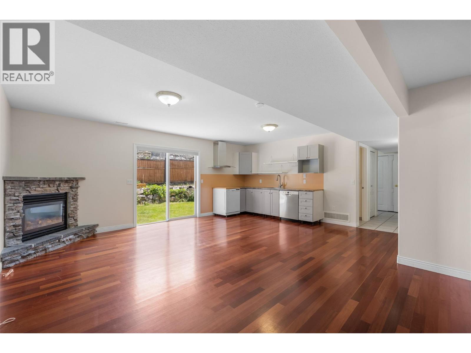 295 Raven Drive