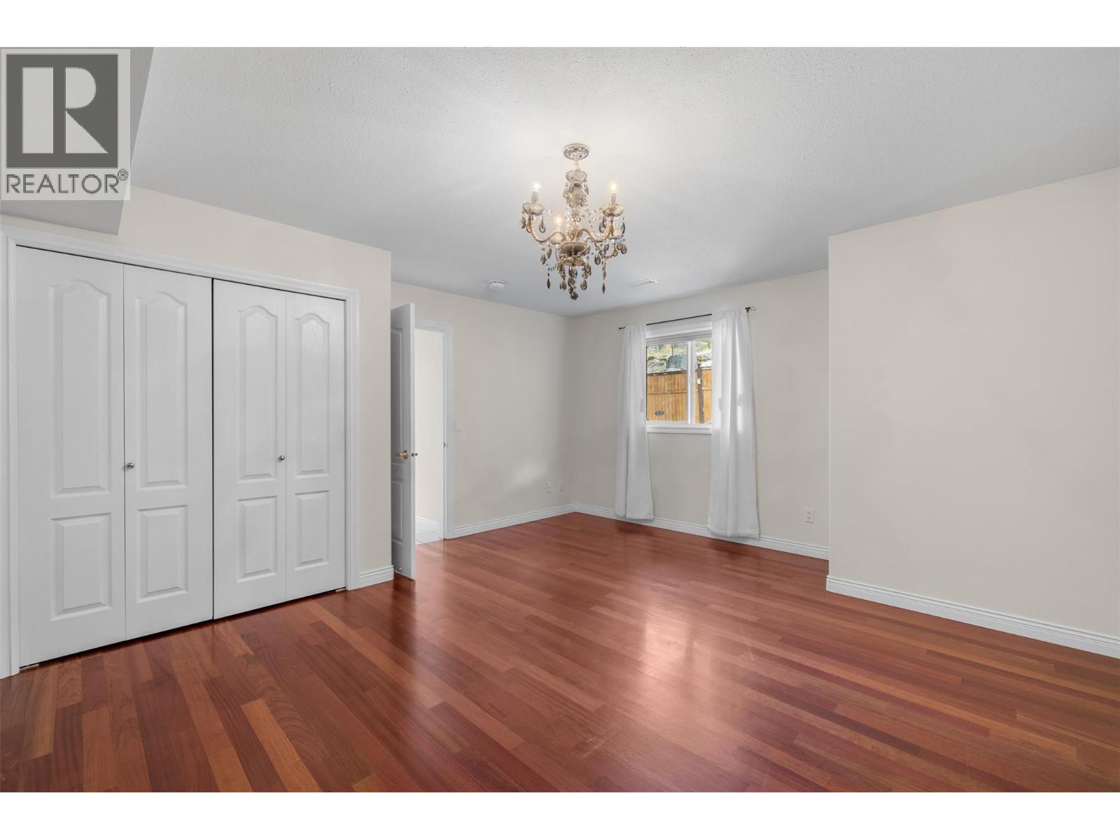 295 Raven Drive