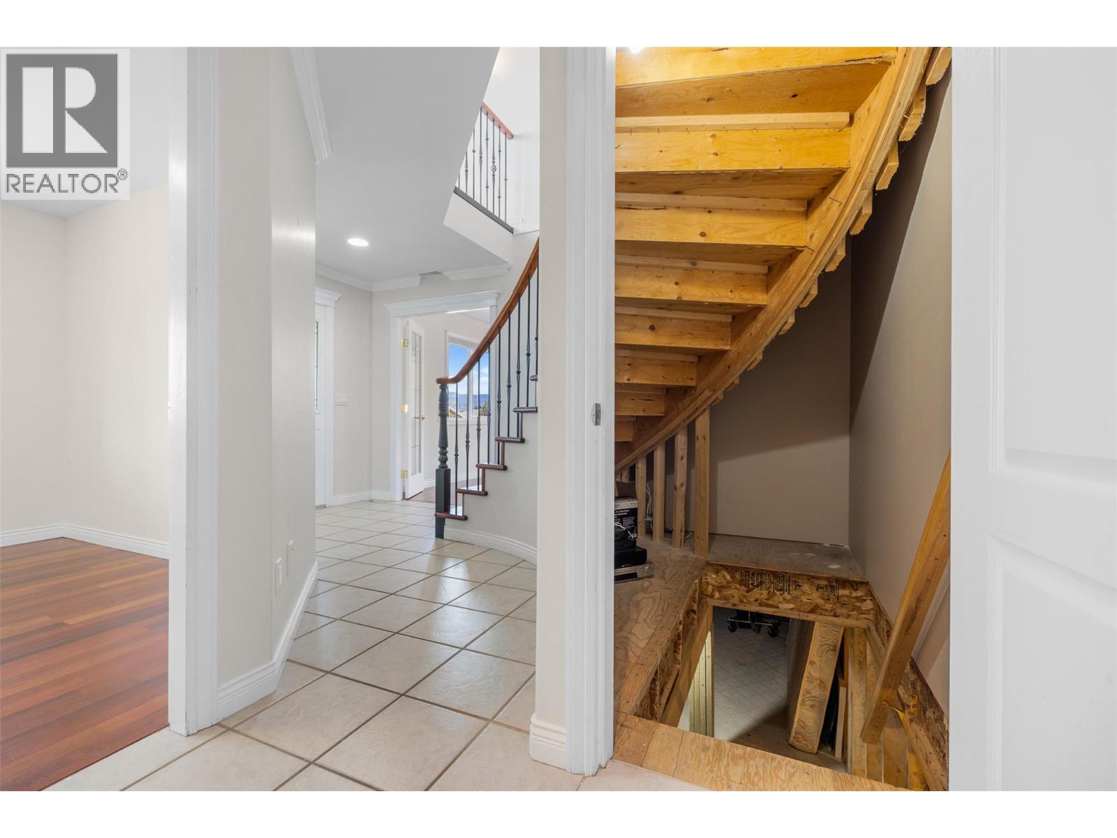 295 Raven Drive