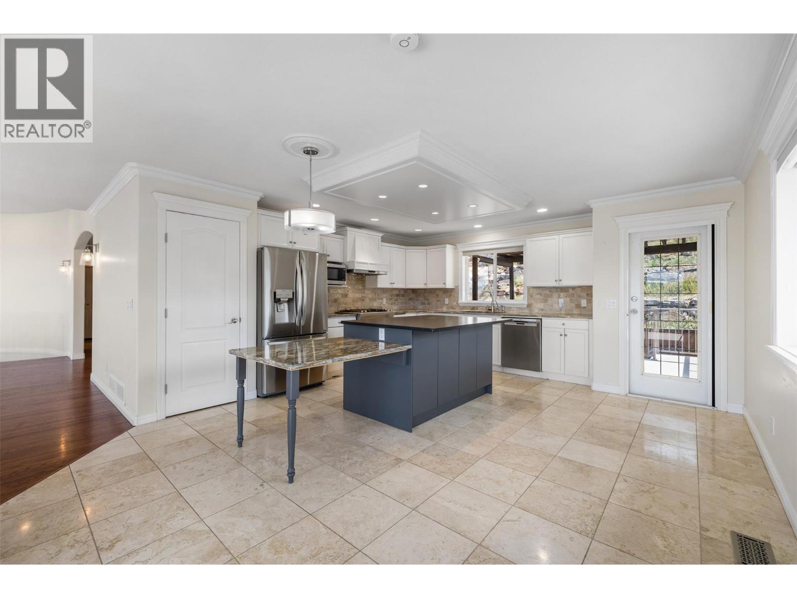 295 Raven Drive