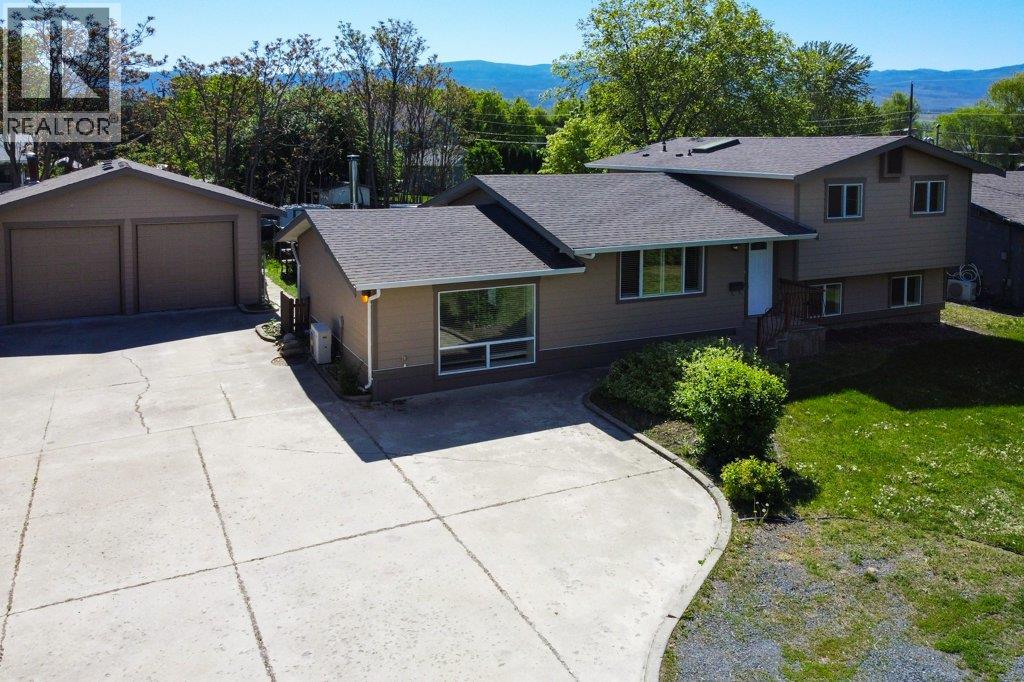 2559 Benvoulin Road