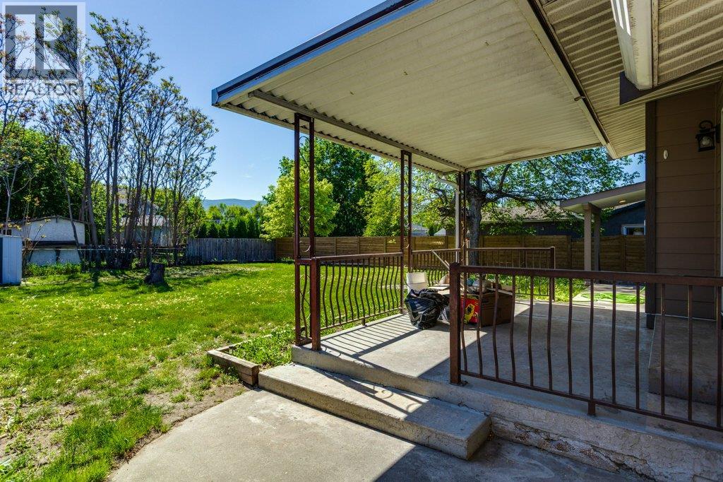 2559 Benvoulin Road