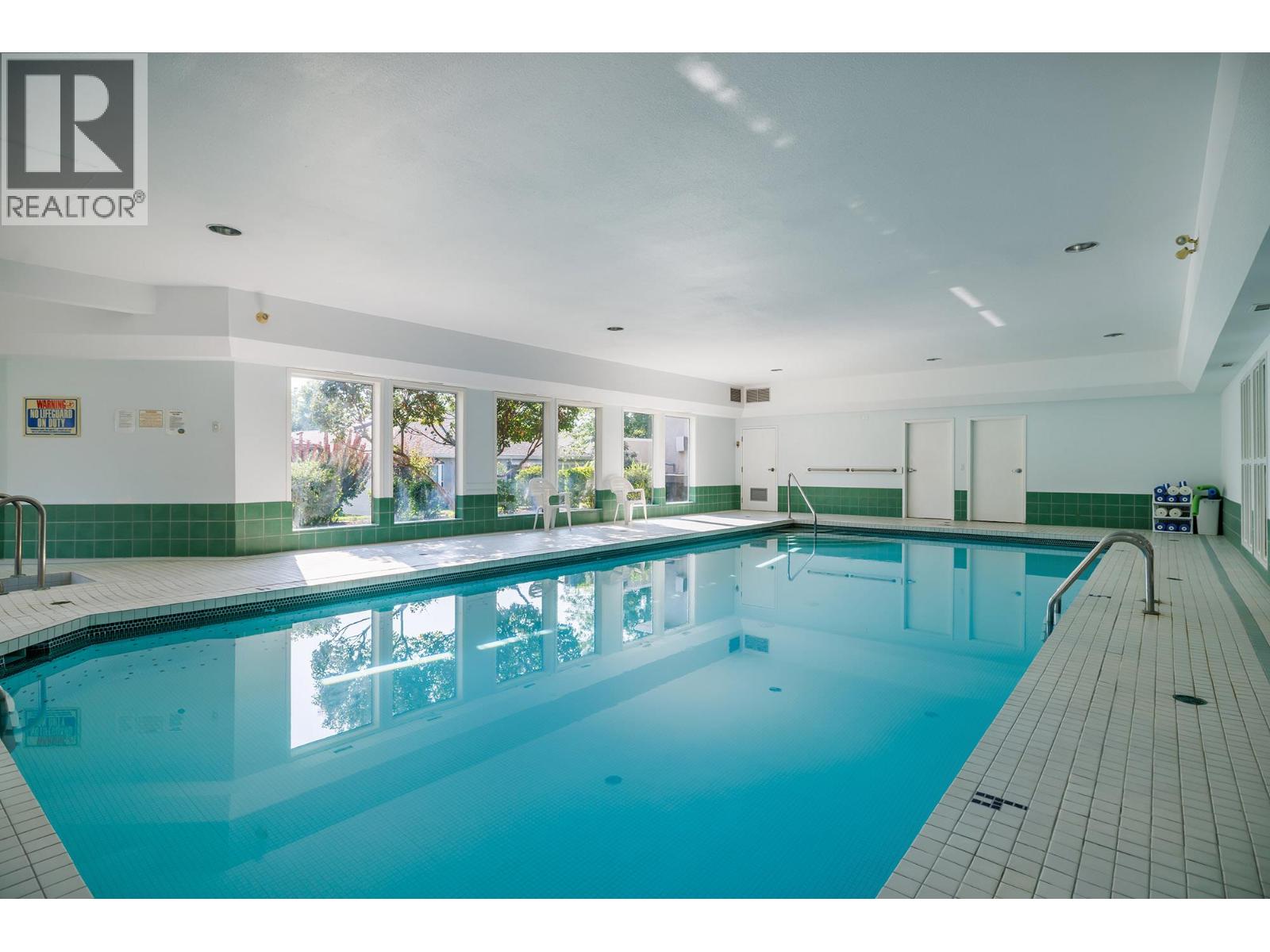 615 GLENMEADOWS Road Unit# 29