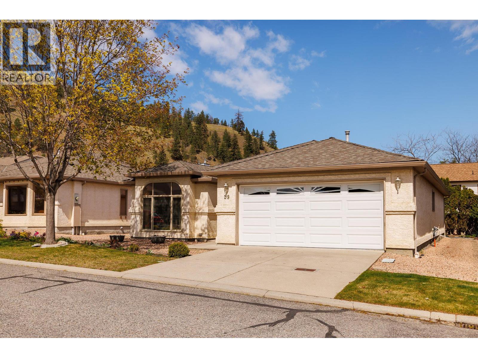 615 GLENMEADOWS Road Unit# 29