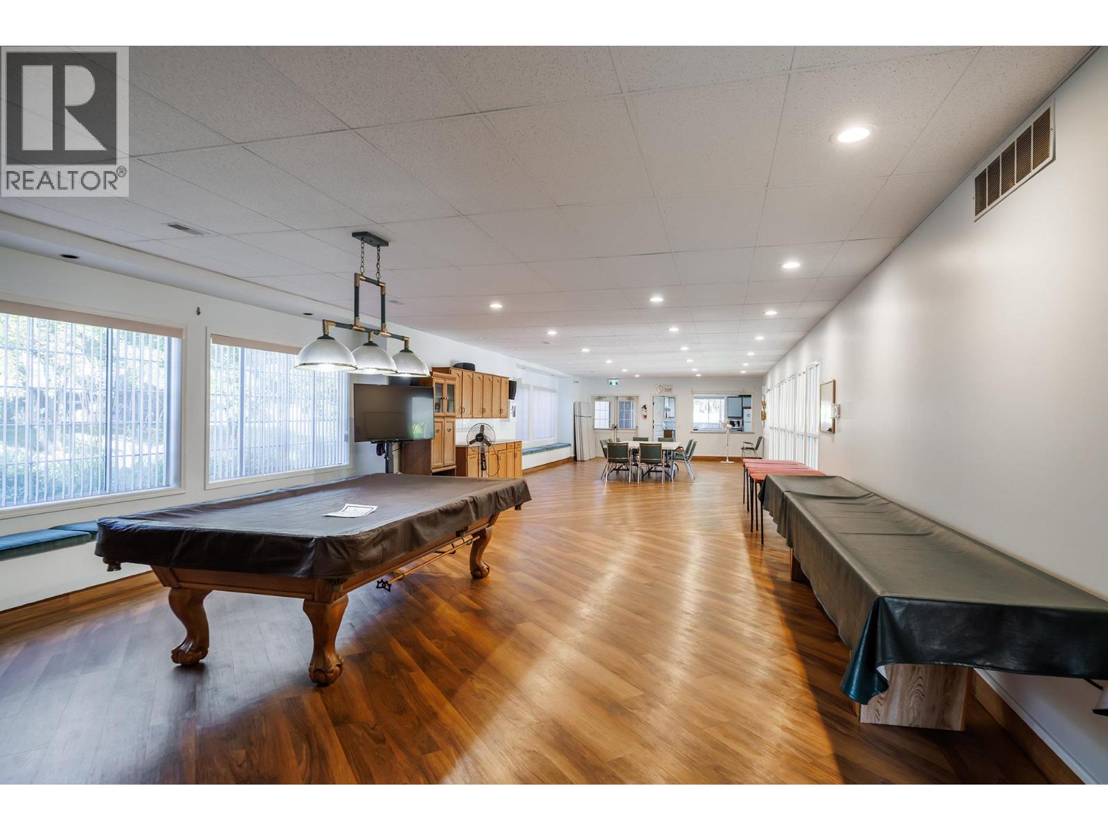 615 GLENMEADOWS Road Unit# 29