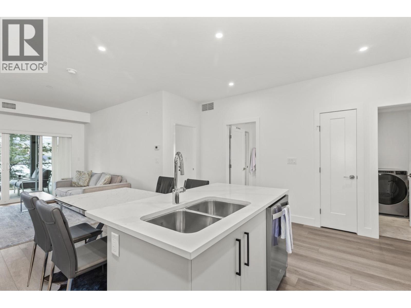 3434 McKinley Beach Drive Unit# 302