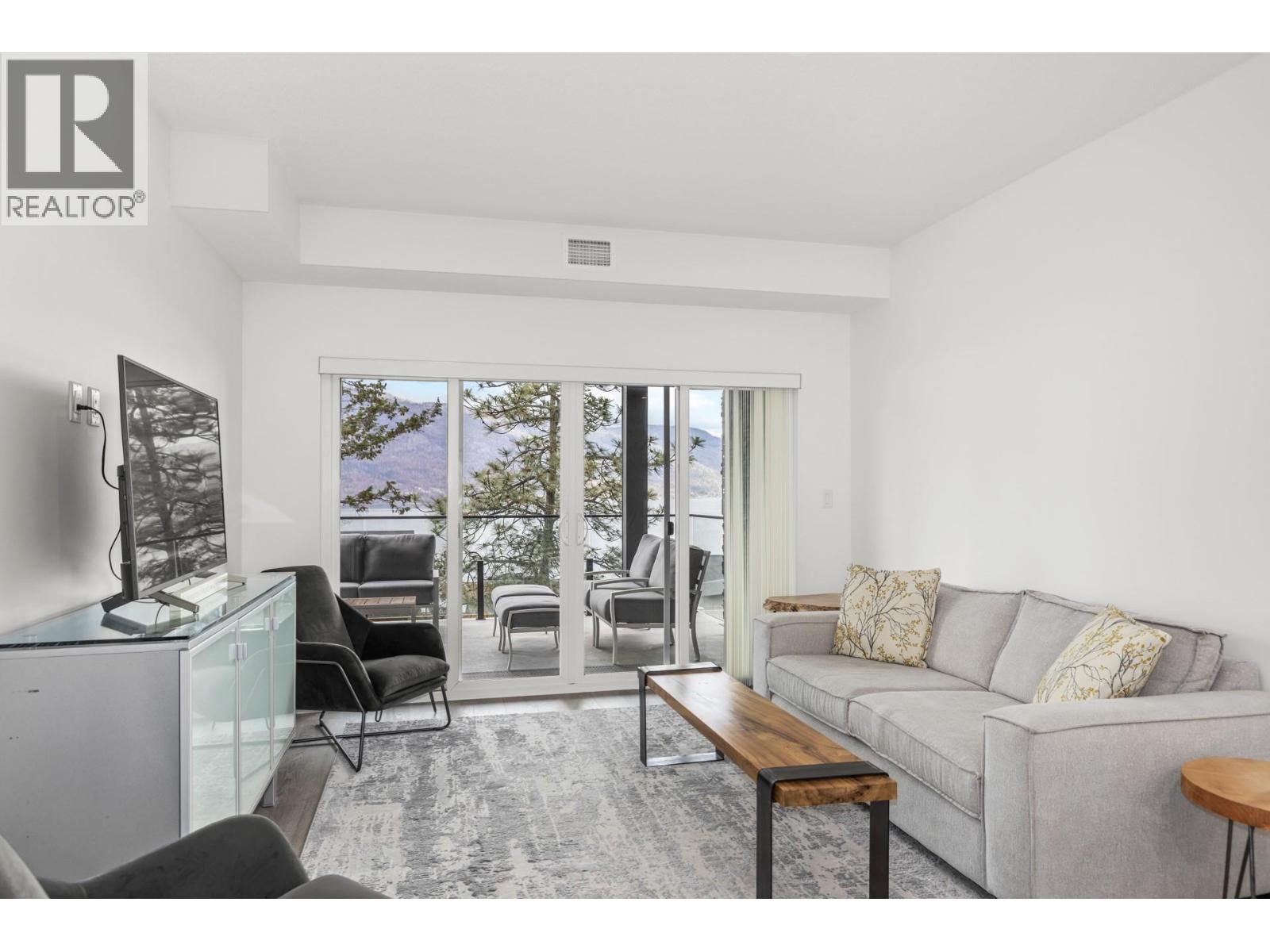 3434 McKinley Beach Drive Unit# 302