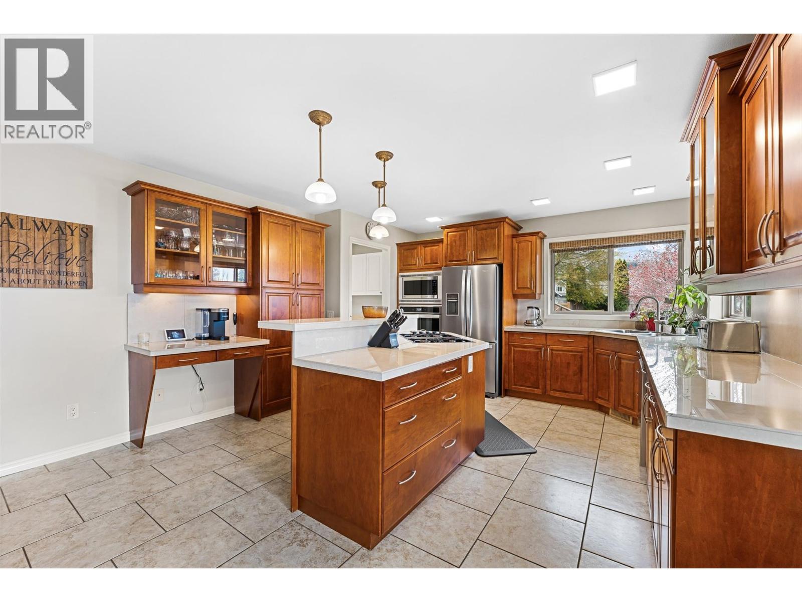 5190 Cobble Crescent