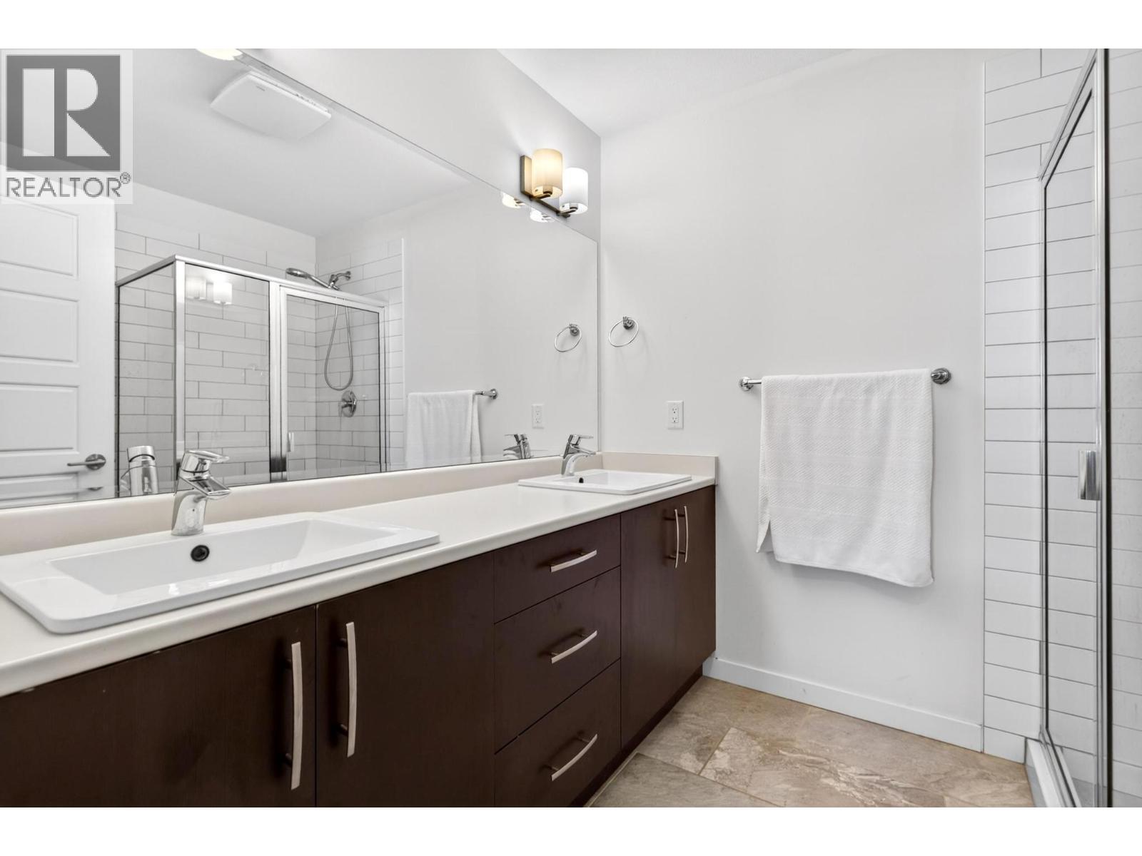 680 Old Meadows Road Unit# 33