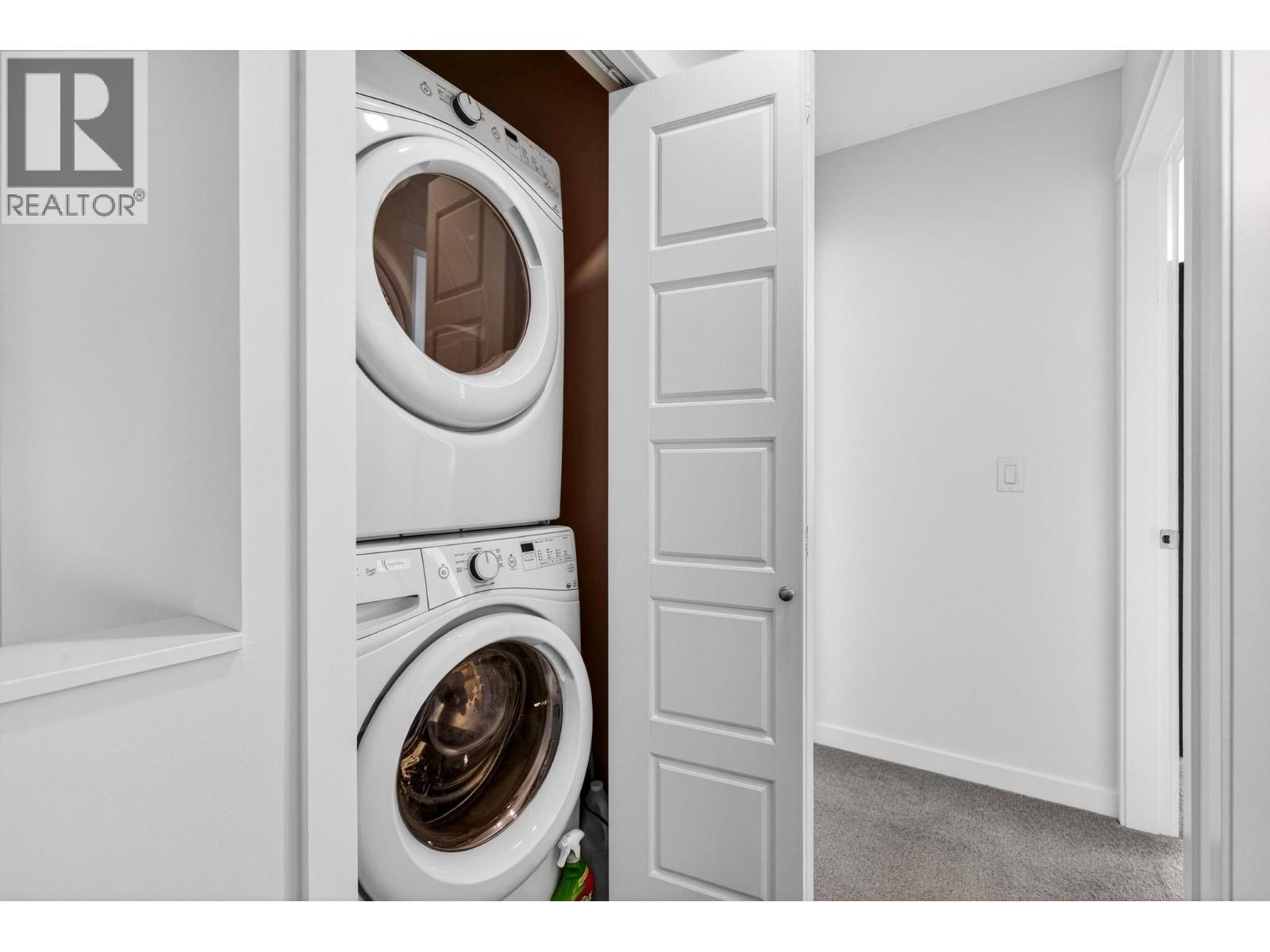 680 Old Meadows Road Unit# 33