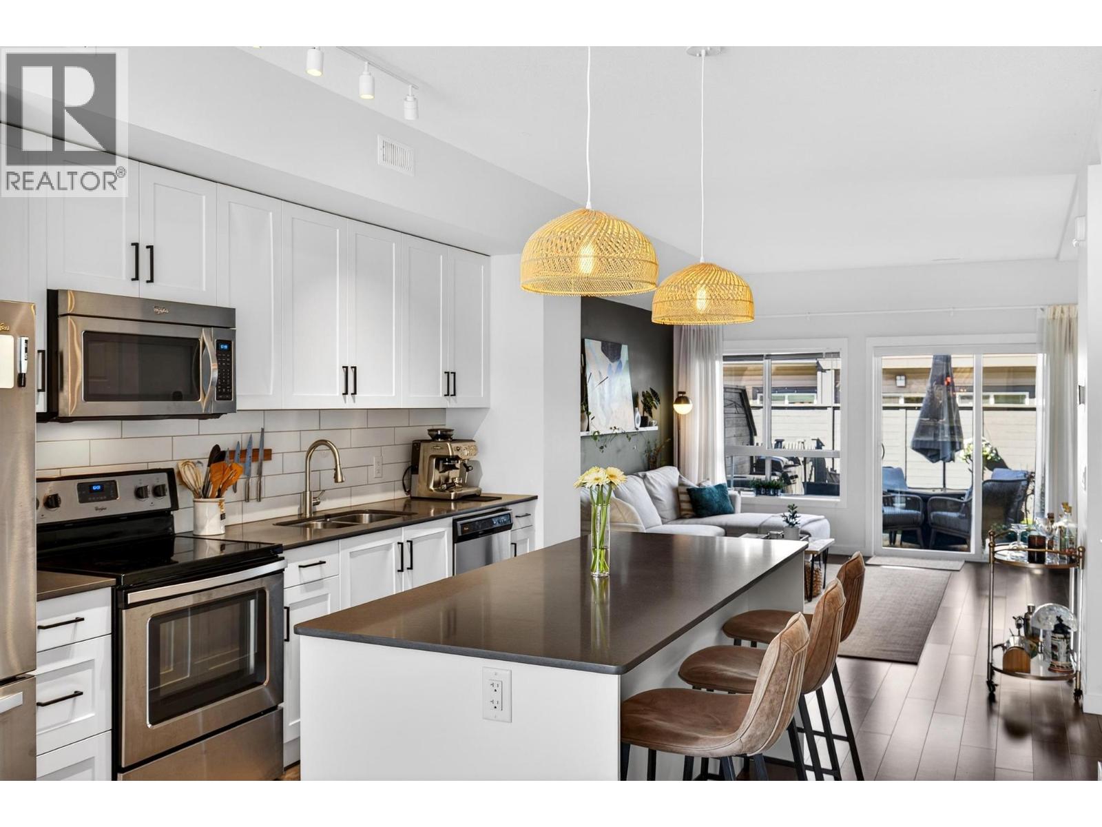 680 Old Meadows Road Unit# 33