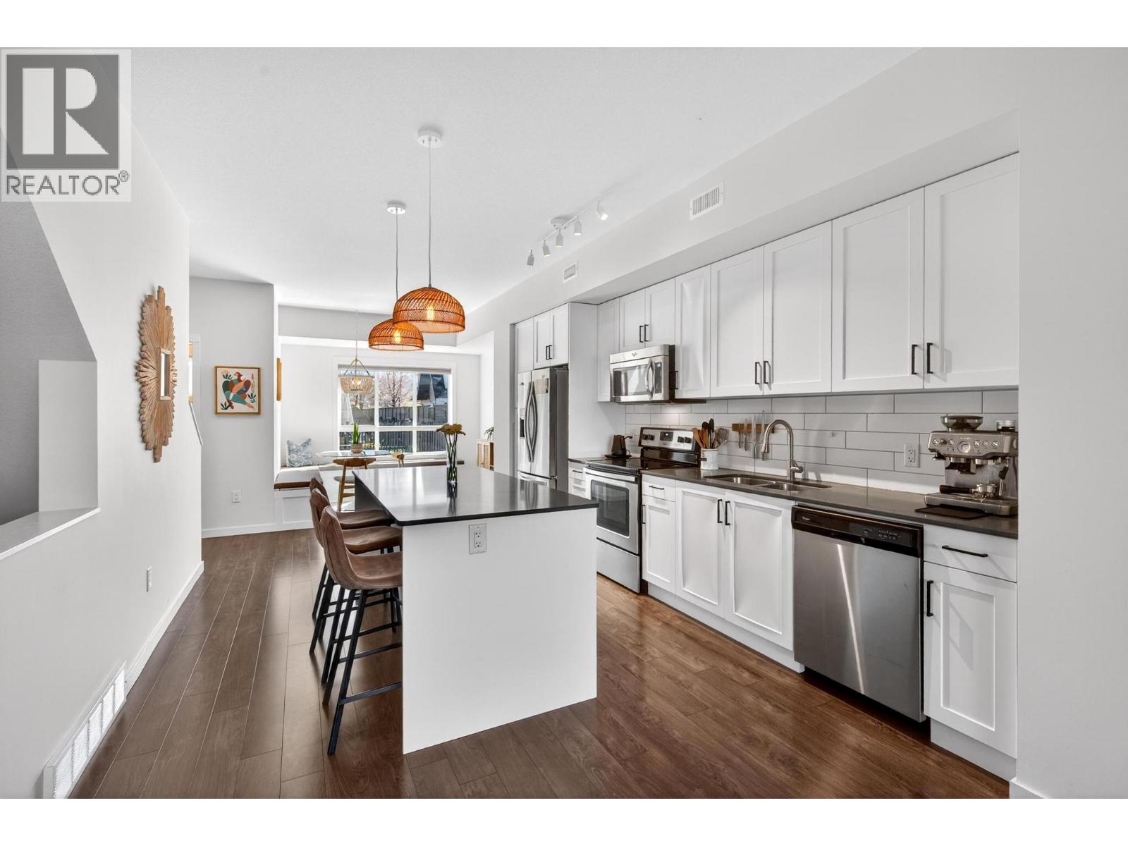 680 Old Meadows Road Unit# 33