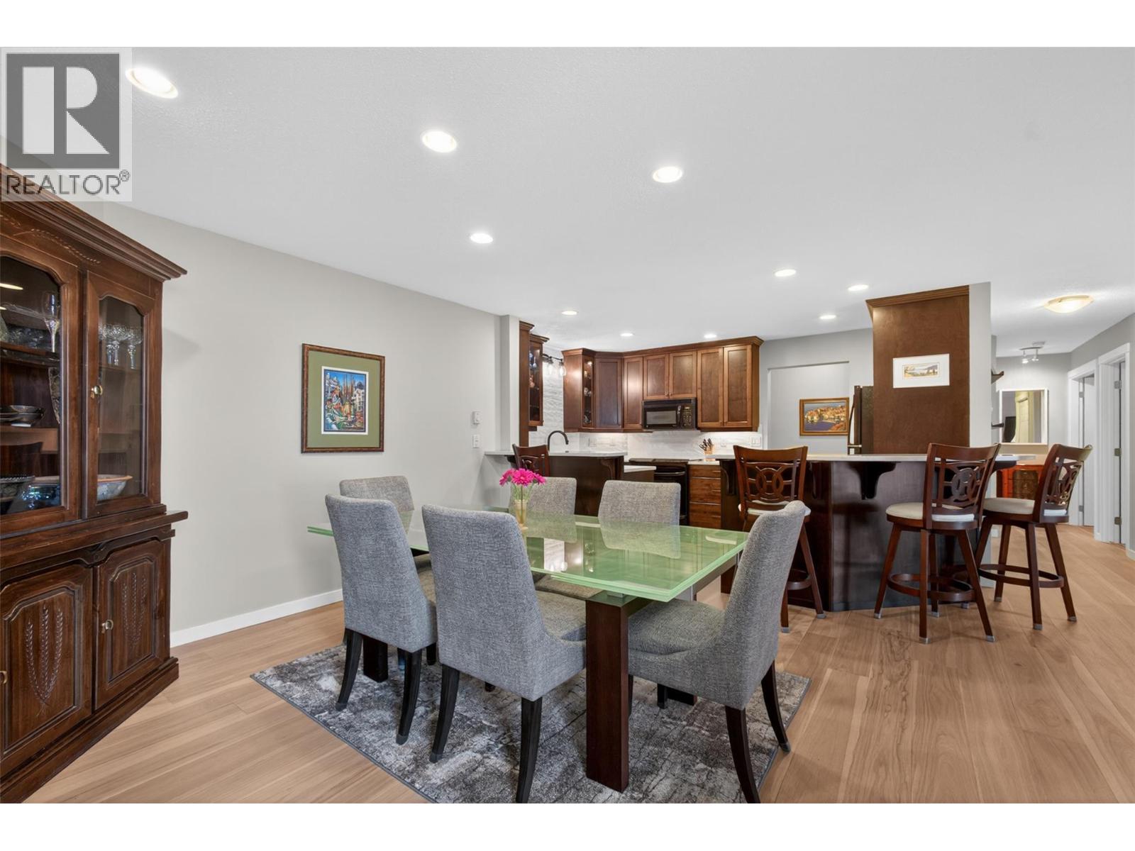 1534 Lawrence Avenue Unit# 306