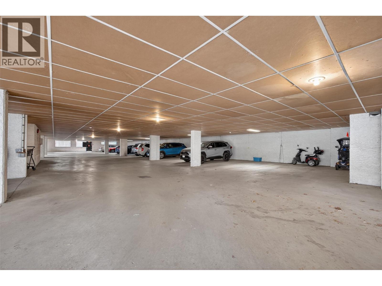 1534 Lawrence Avenue Unit# 306