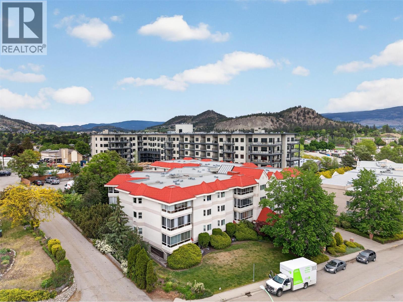 1534 Lawrence Avenue Unit# 306