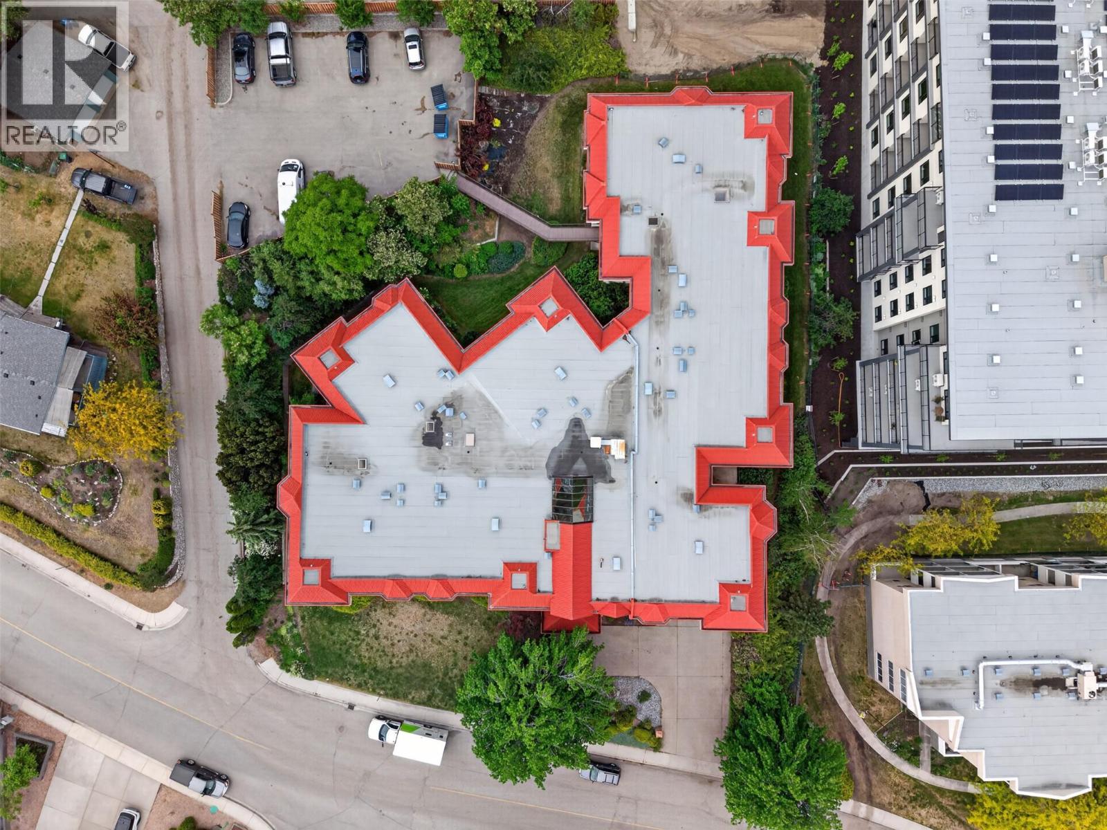 1534 Lawrence Avenue Unit# 306