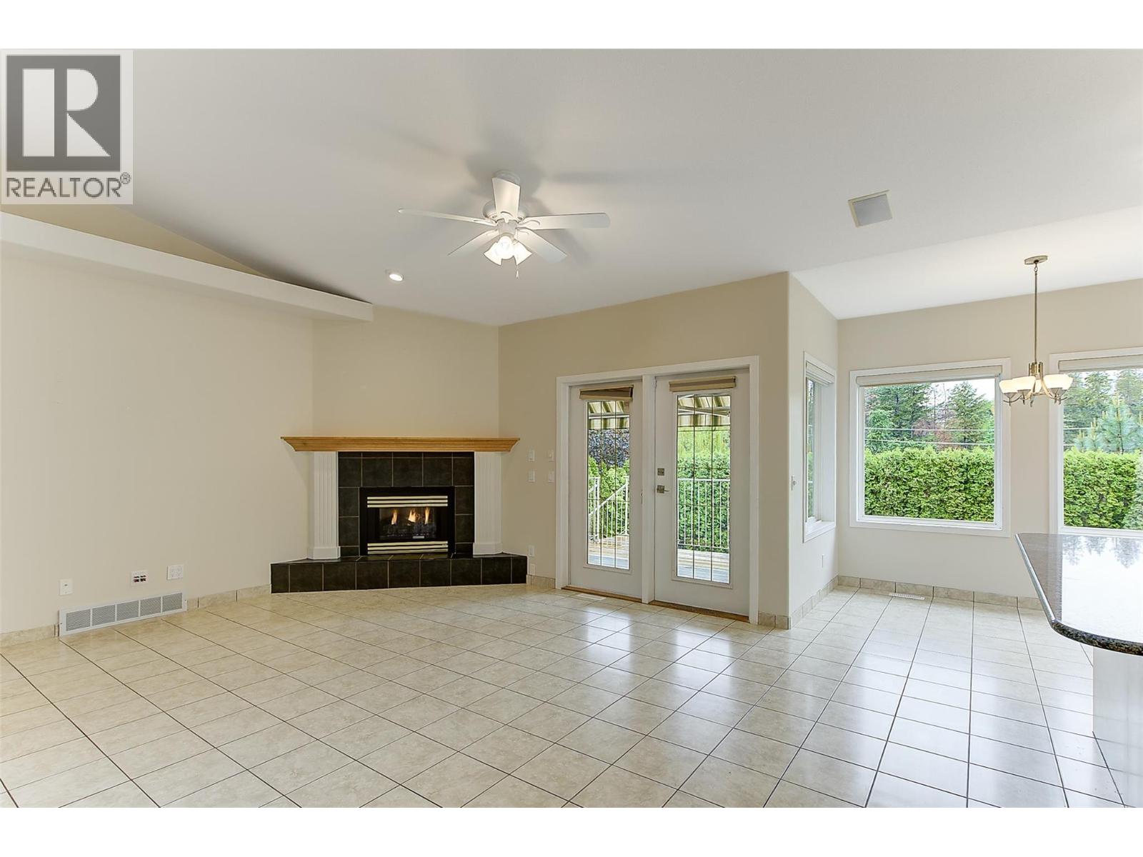 3244 Deer Ridge Court